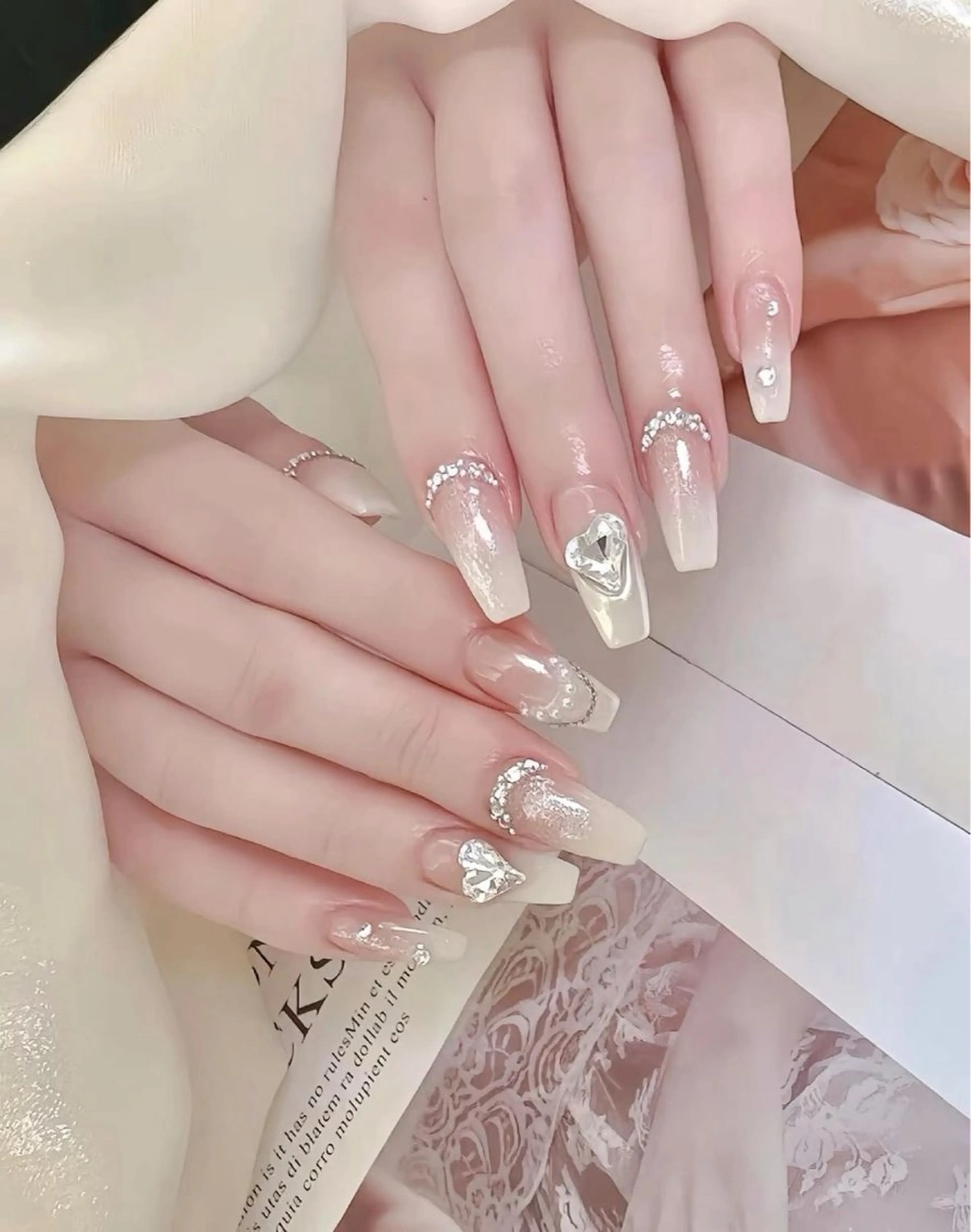 ネイル 長さ出し フレンチネイル グラデーション 卒業式 マグネットネイル ハンドネイル MIHANA NAILのネイルデザイン