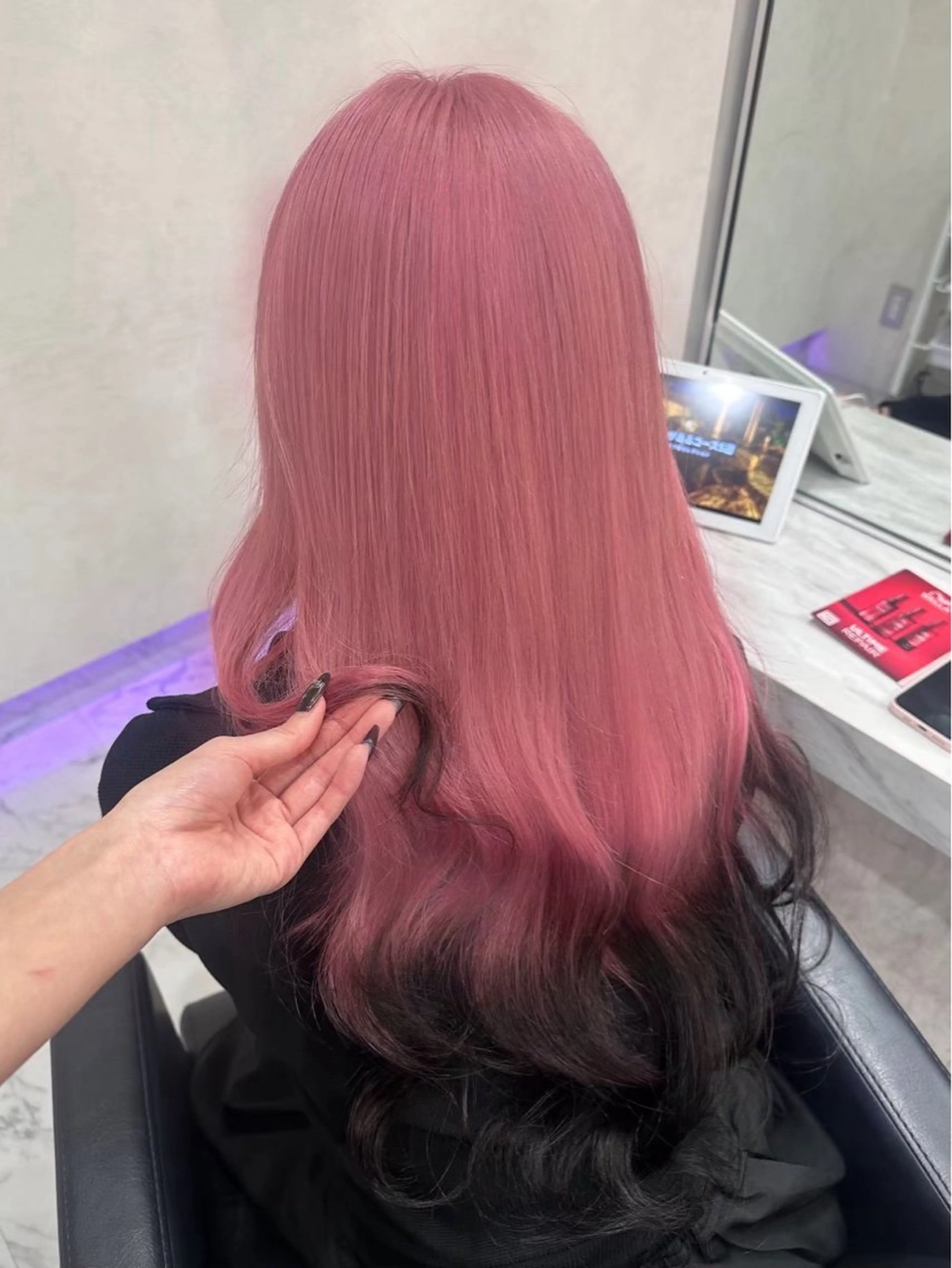 ロング カラー ♡韓国ハイトーンモテ カラー🧡ᩚMIKUのヘアスタイル