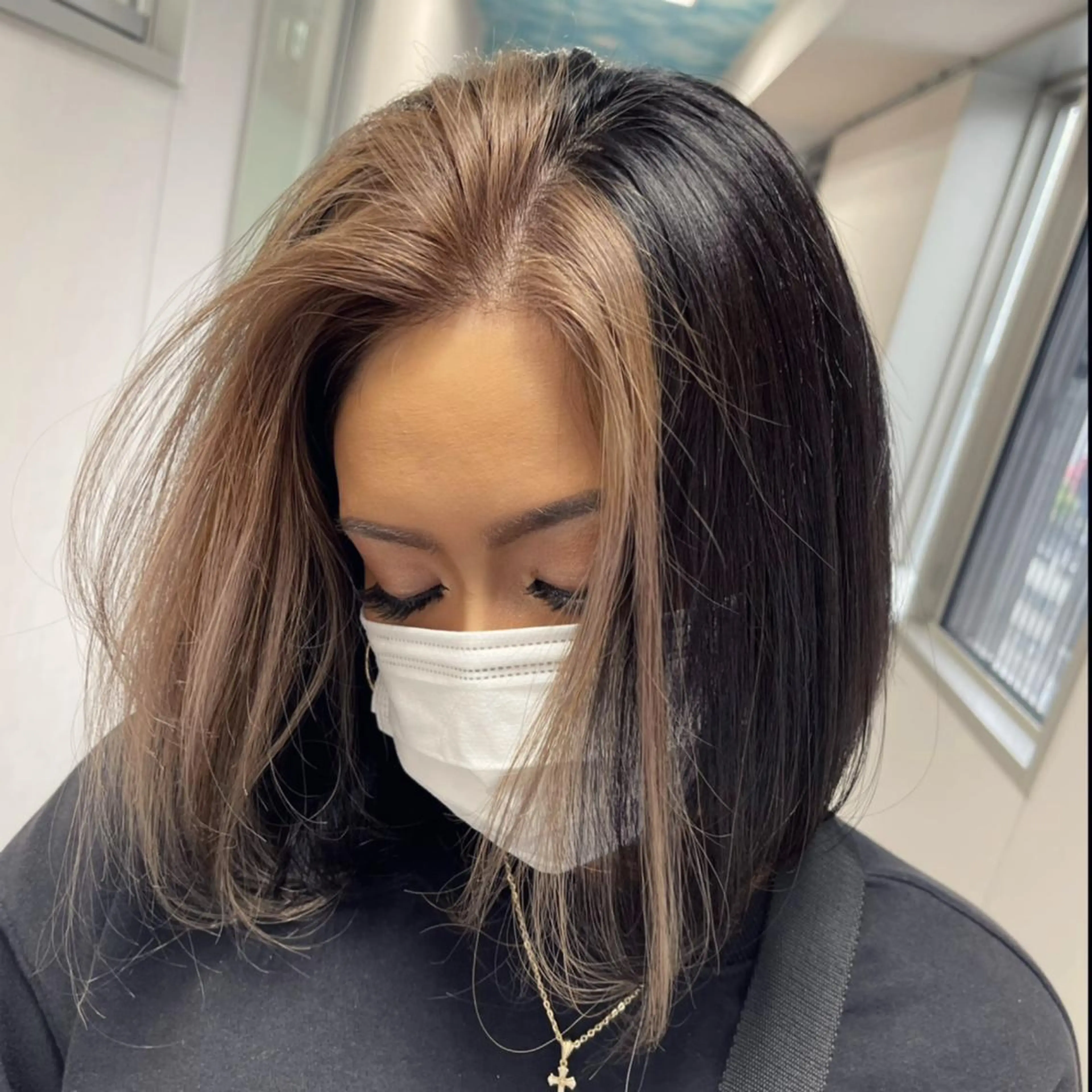 ショート カラー ヘアアレンジ ミストバング  フェイスフレーミング ハイライトカラー ハイライト ヘアカラー 松井那津子 /ハイライトブリーチのヘアスタイル