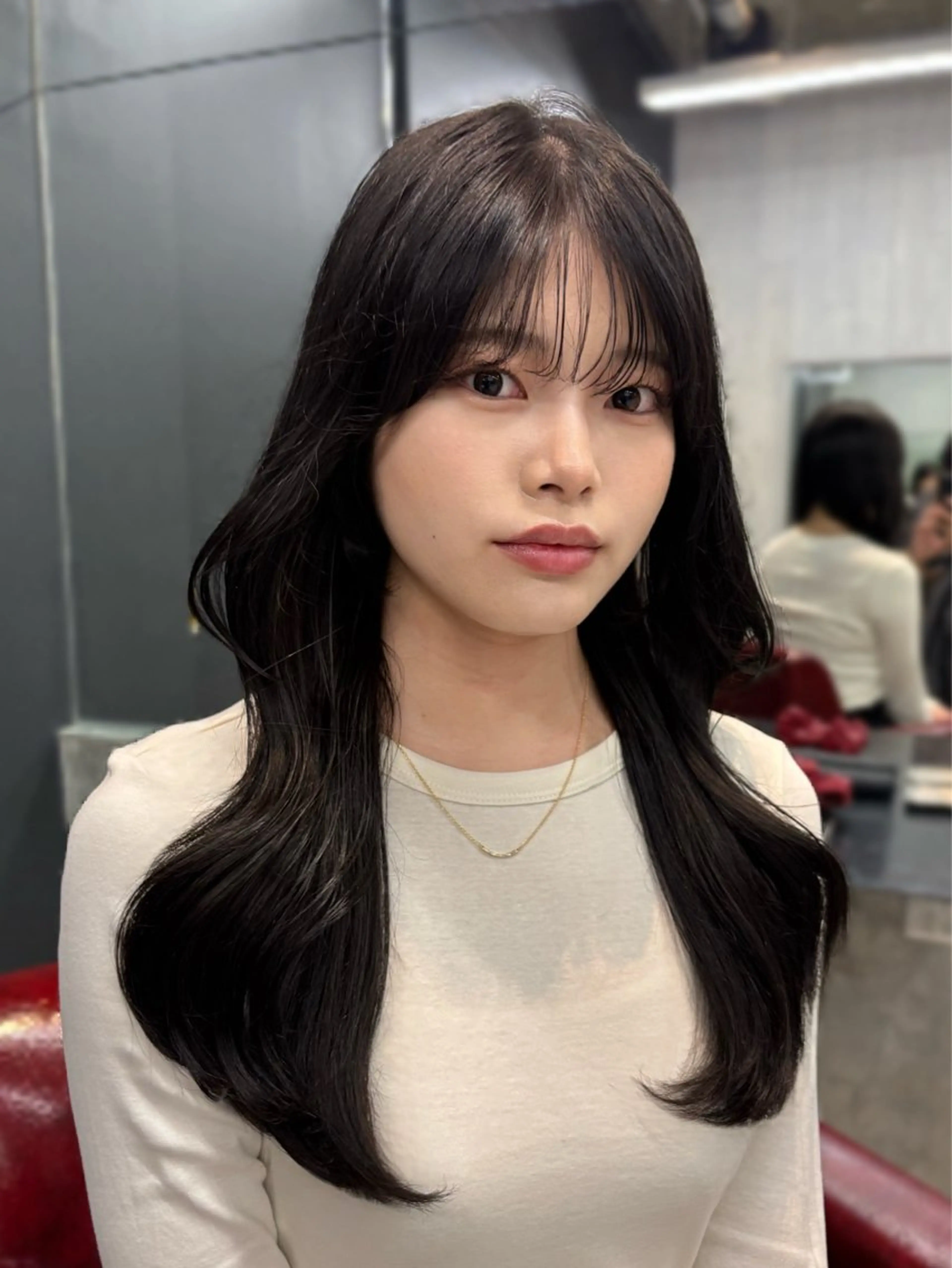 ロング 韓国風ヘア レイヤーカット カット ヘアカラー トリートメント 細井 友貴のヘアスタイル