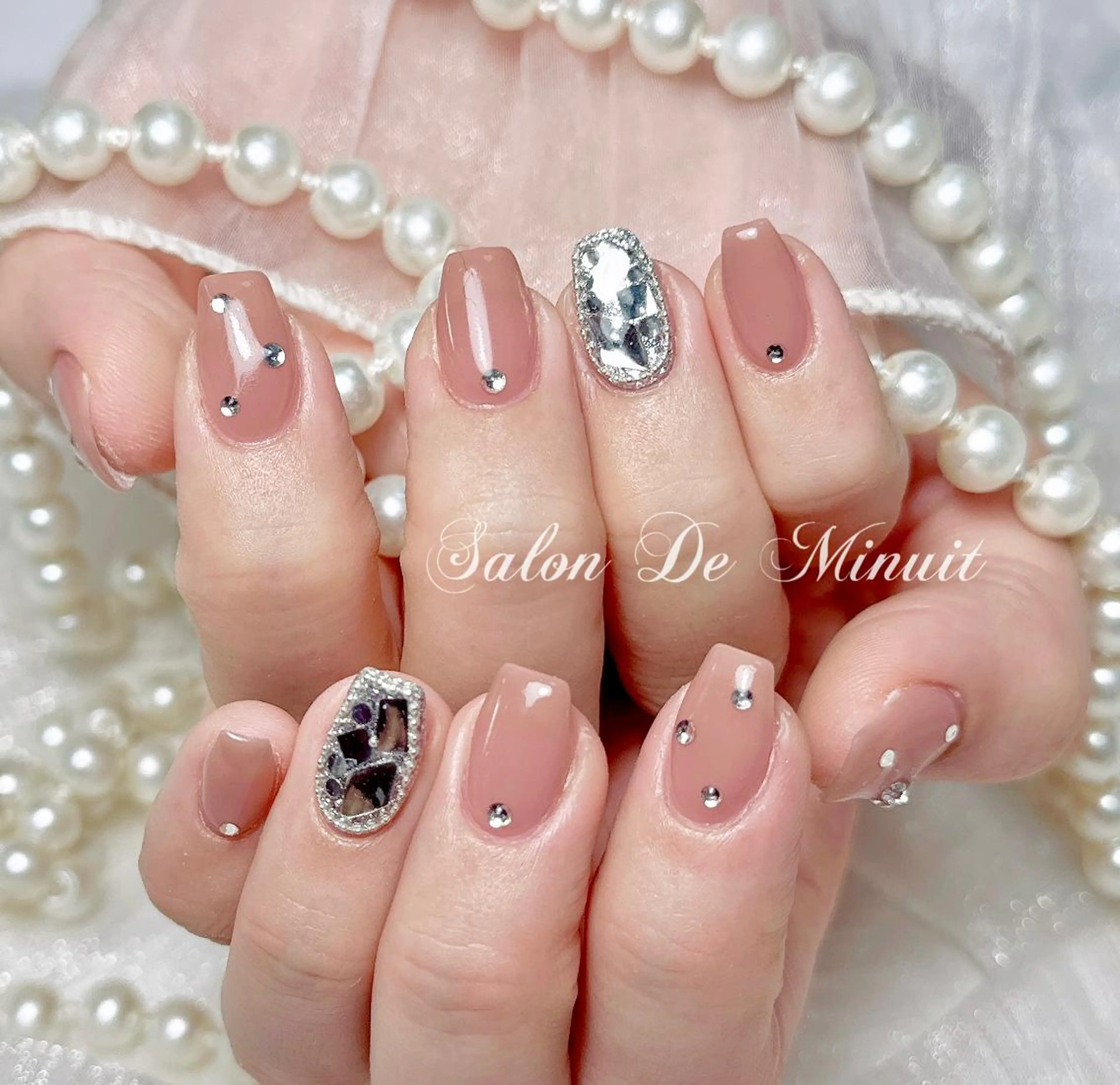 ネイル ハンドネイル ハンドケア Momo 🤍のネイルデザイン