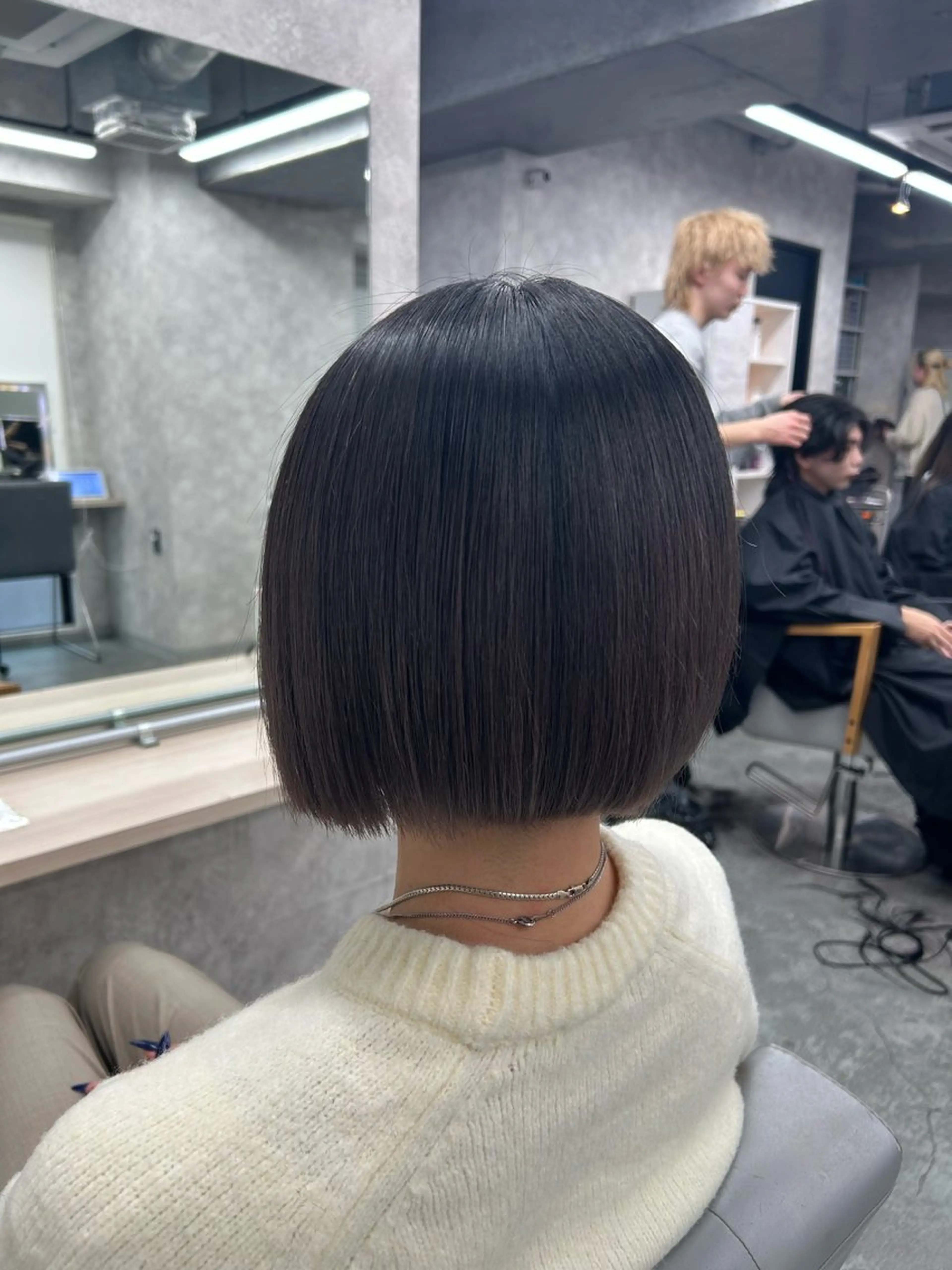 ショート 💗ツヤ髪ハイトーン 💗RIKOのヘアスタイル