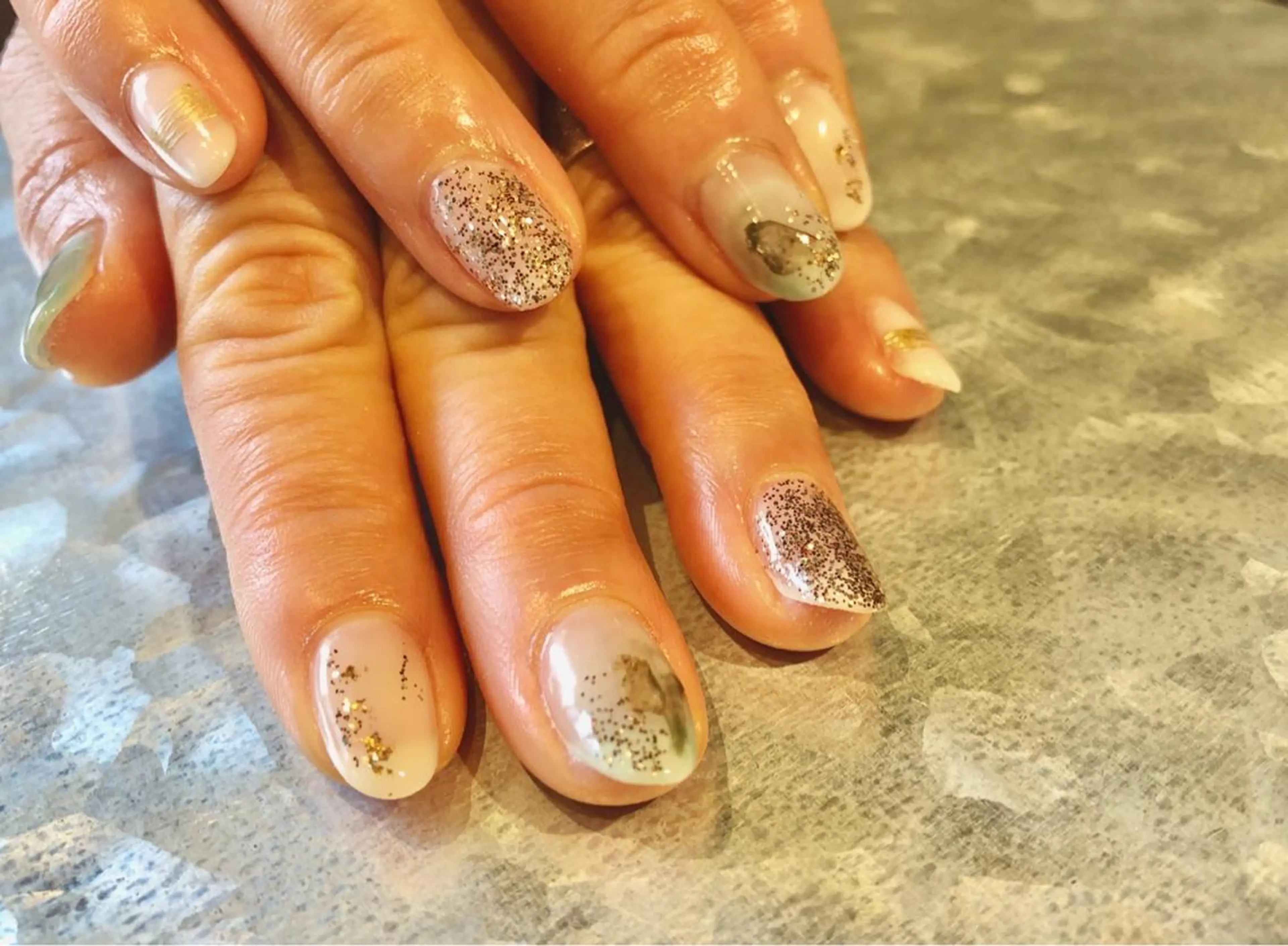 ネイル ニュアンスネイル TRAM-nail moriizumiのネイルデザイン