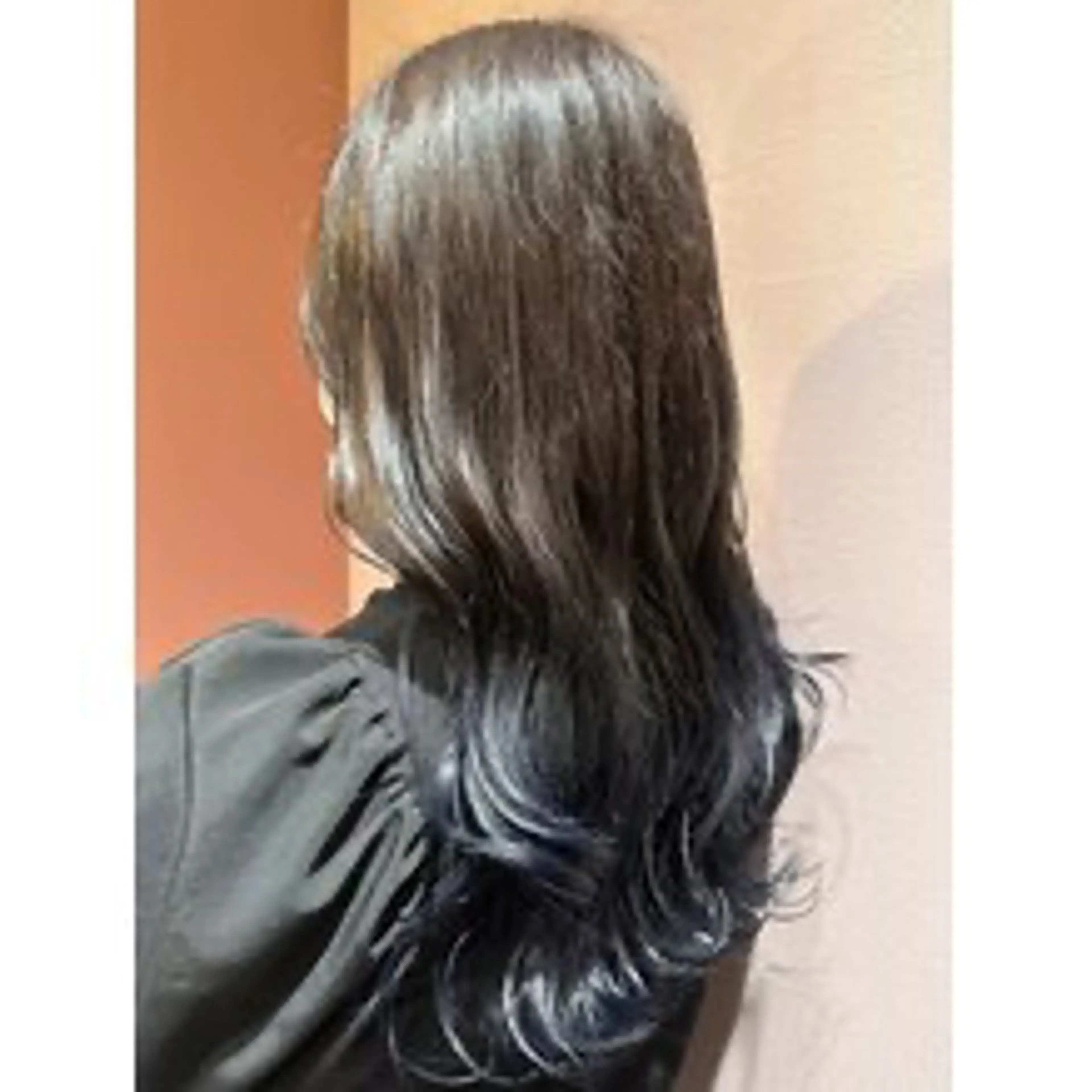 カラー ヘアカラー 梶 瑞希のヘアスタイル