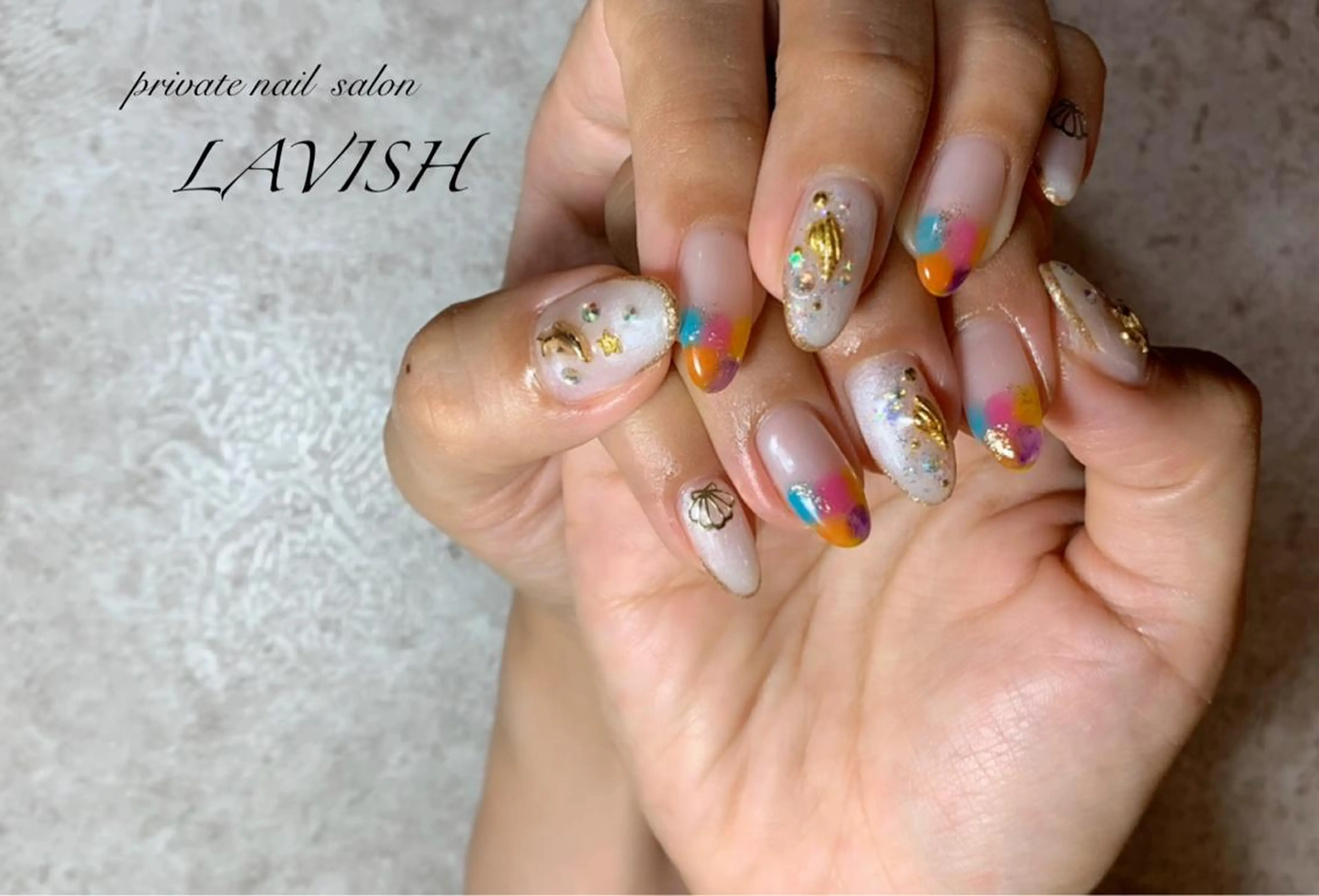 ネイル 氷ネイル・うるうるネイル 韓国ネイル ニュアンスネイル ワンカラーネイル 春ネイル LAVISH nail salonのネイルデザイン