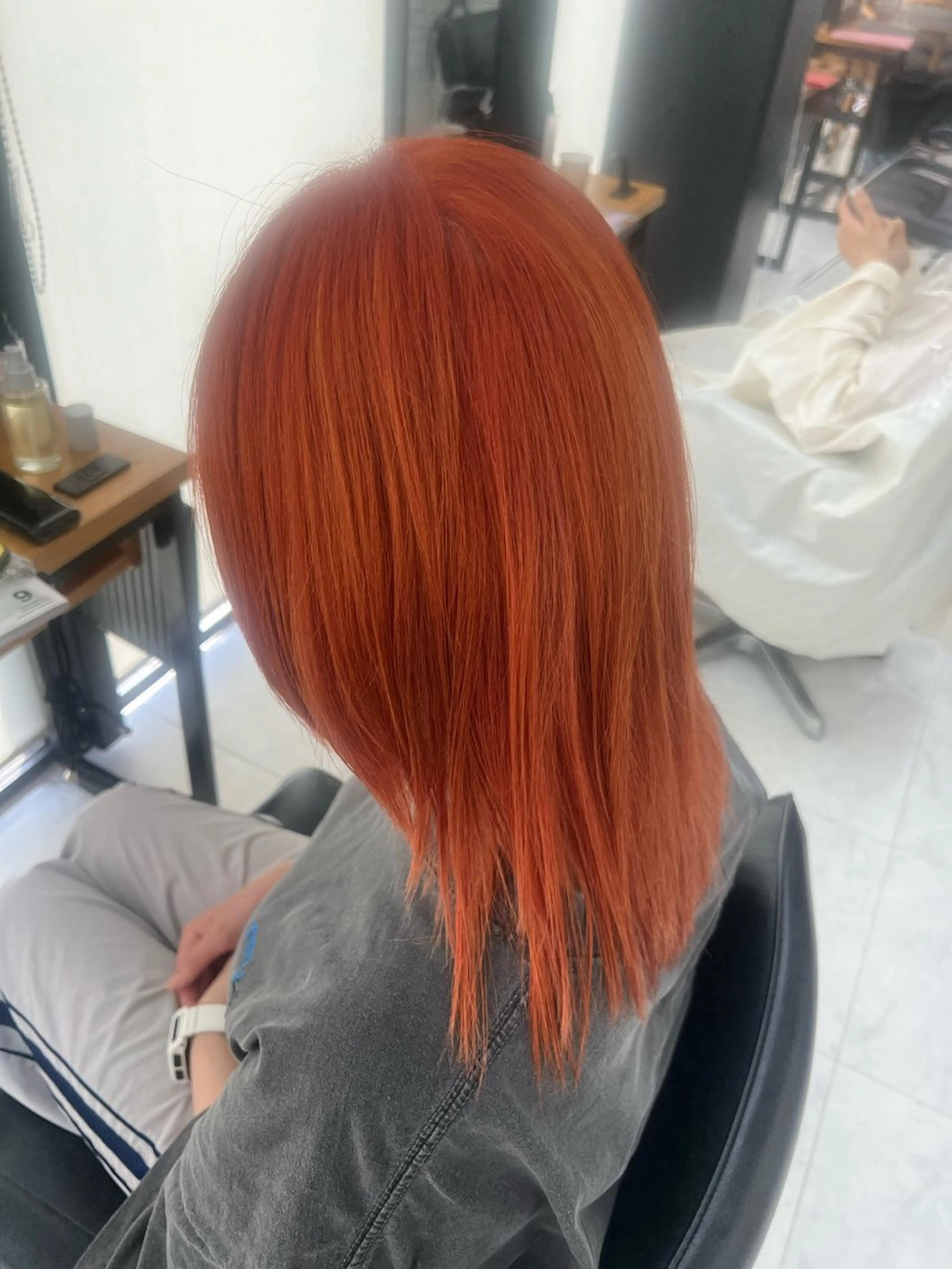 セミロング カラー カット ヘアカラー トリートメント ダブルカラー寒色系 ボリューム改善ハヤトのヘアスタイル