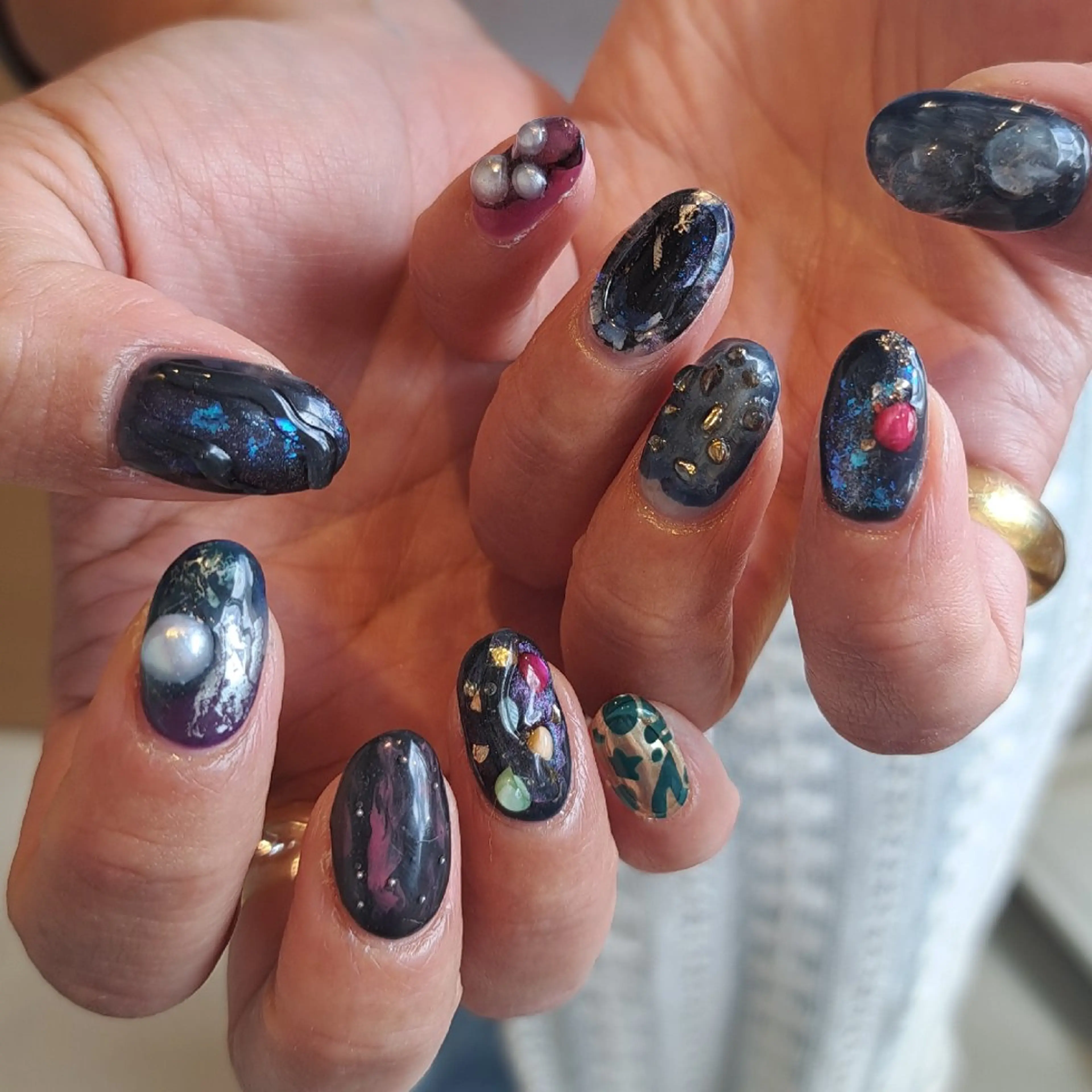 ネイル アートネイル ジェルネイル マグネットネイル 持ち込み Nail mood デザイン持ち込みokのネイルデザイン