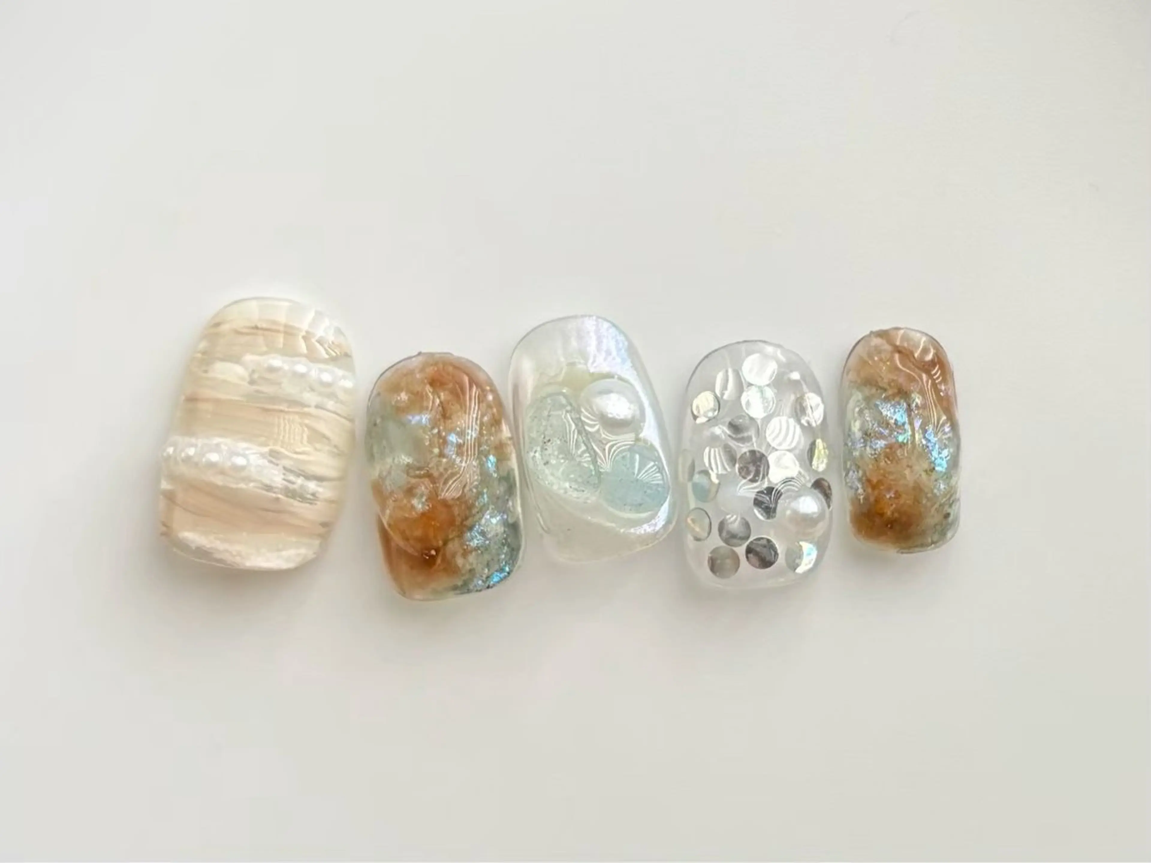 ミディアム シエール KURUMIのネイルデザイン