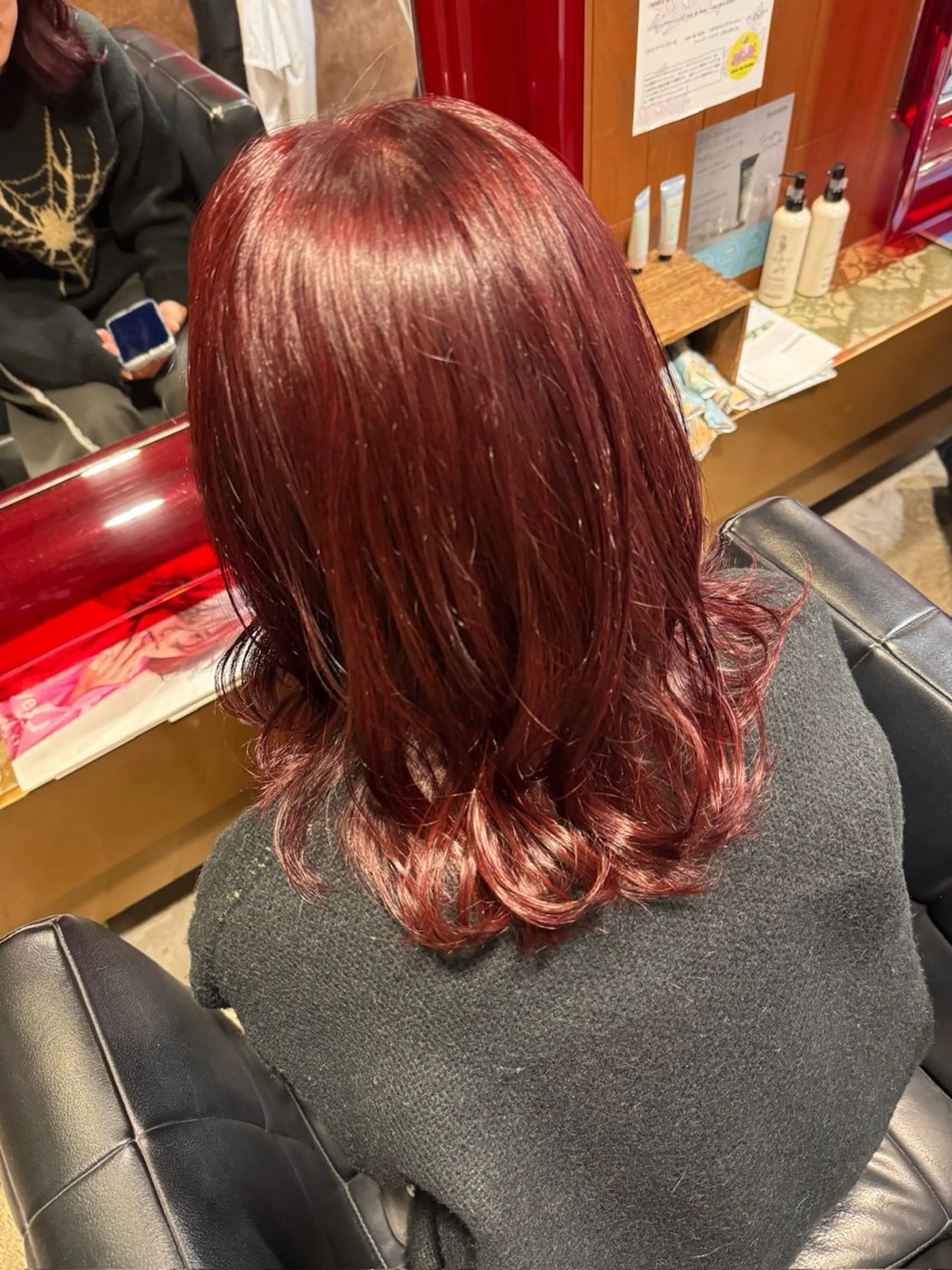 セミロング カラー 藤井 麗桜のヘアスタイル