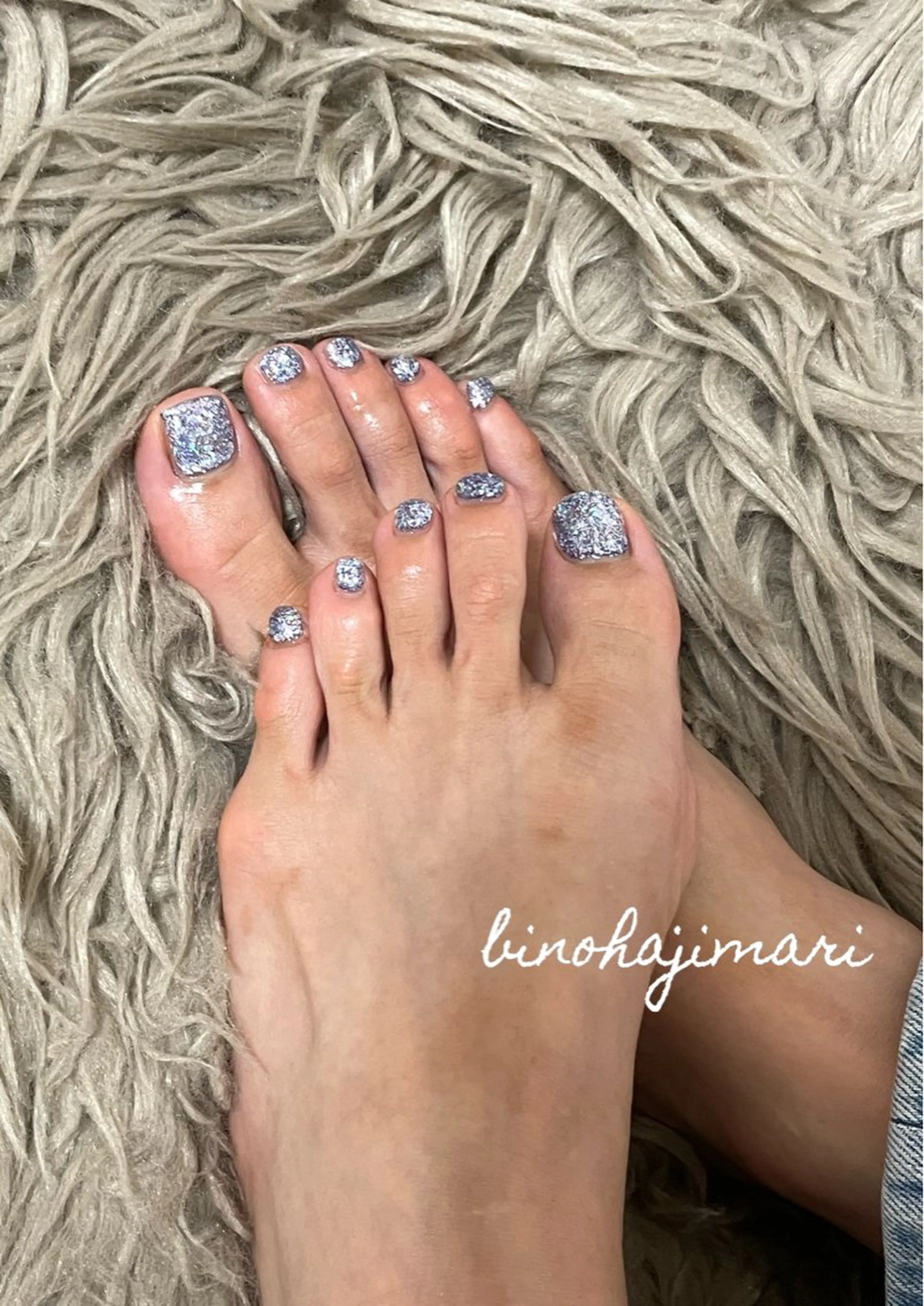 ネイル アートネイル フラッシュネイル フットネイル ラメ(グリッター) ワンカラーネイル ♡Bivi♡自爪に 優しいネイルサロンのネイルデザイン