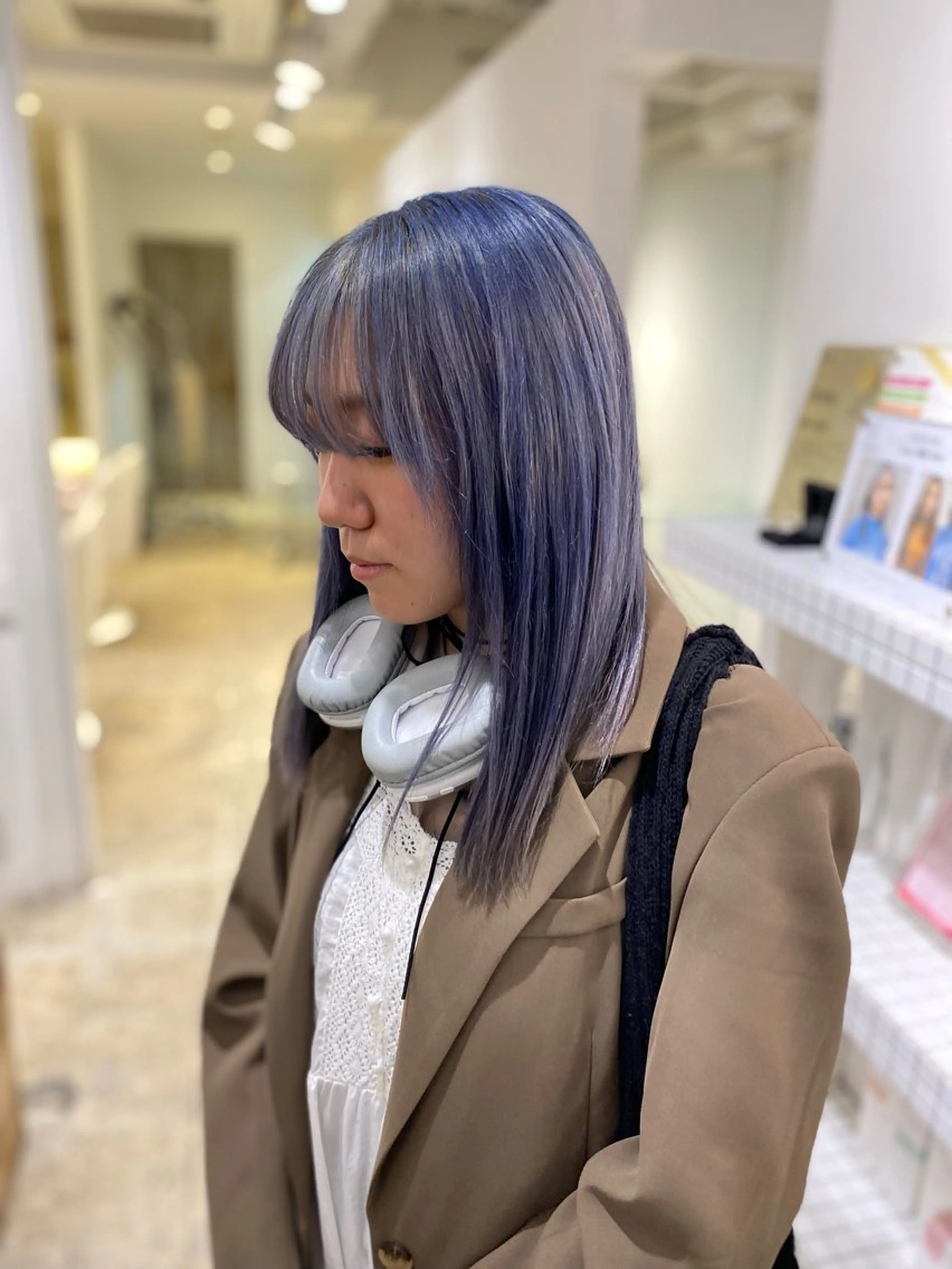 セミロング カラー デザインカラー ✨️艶ハイトーン特化 ✨️佐藤望のヘアスタイル