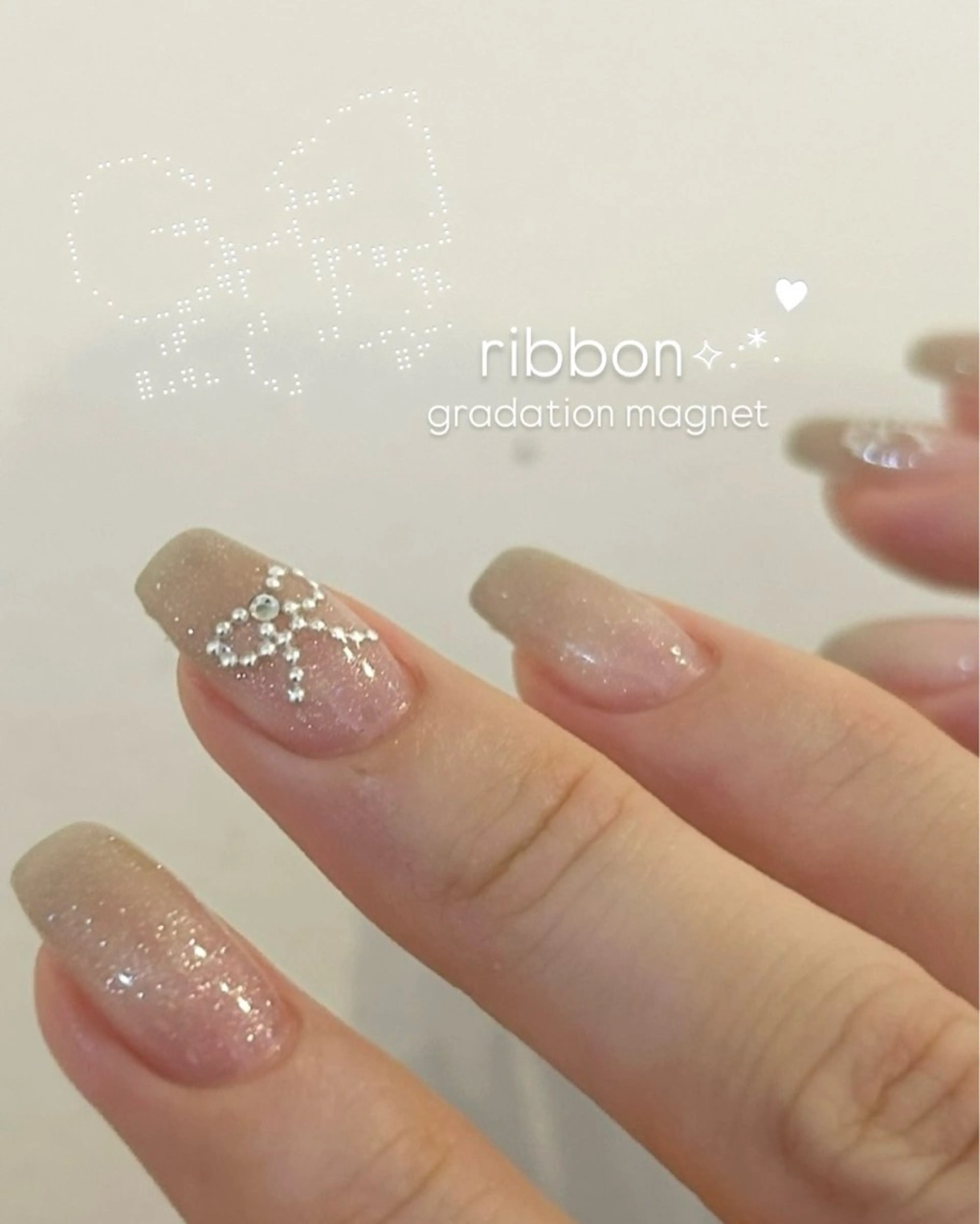 ネイル ハンドネイル EmaNail🎀 Haaruのネイルデザイン