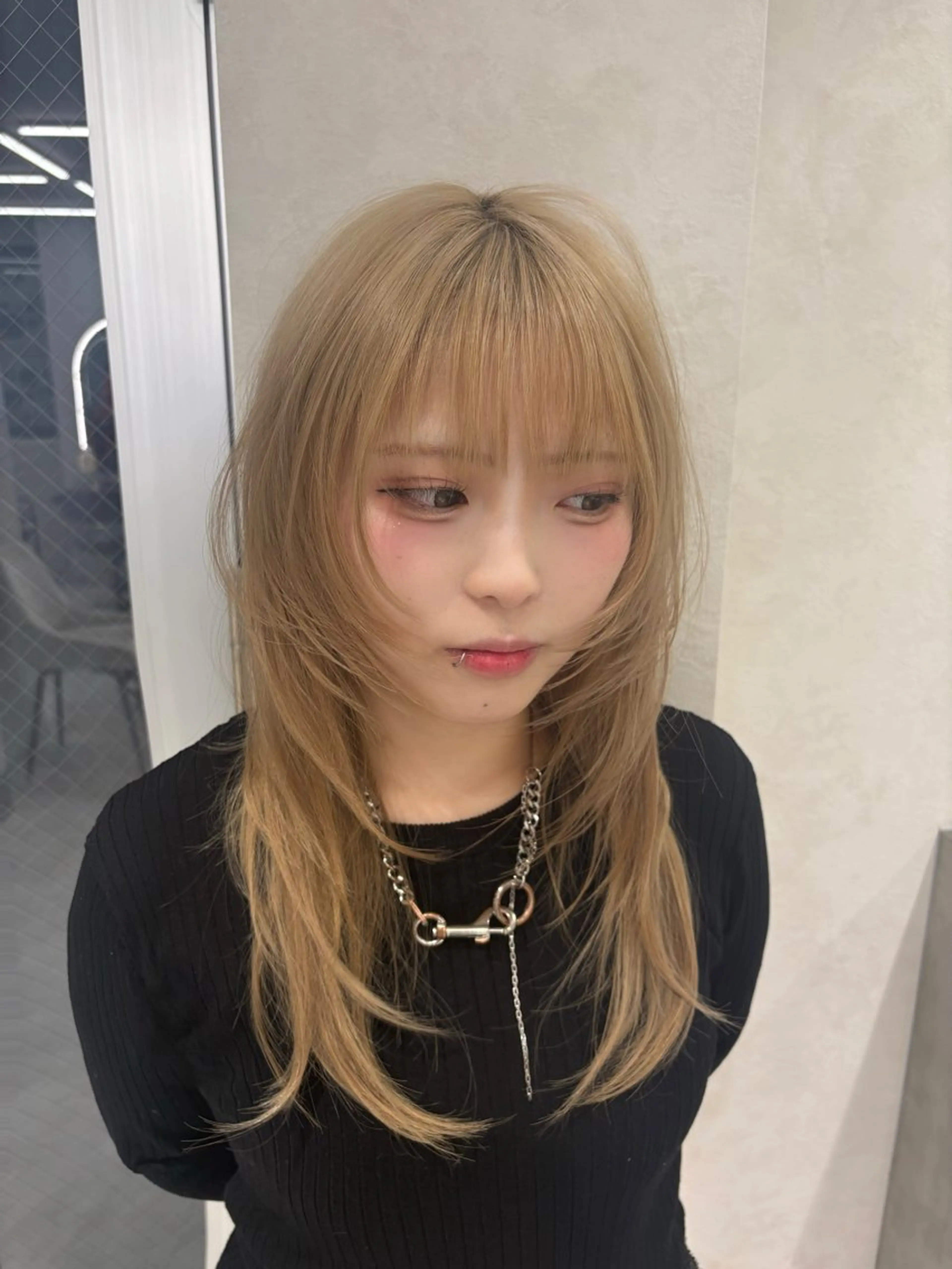 セミロング ハッシュカット ハイレイヤー 韓国風ヘア レイヤーカット Yuta✂︎ 韓国レイヤー🪽のヘアスタイル