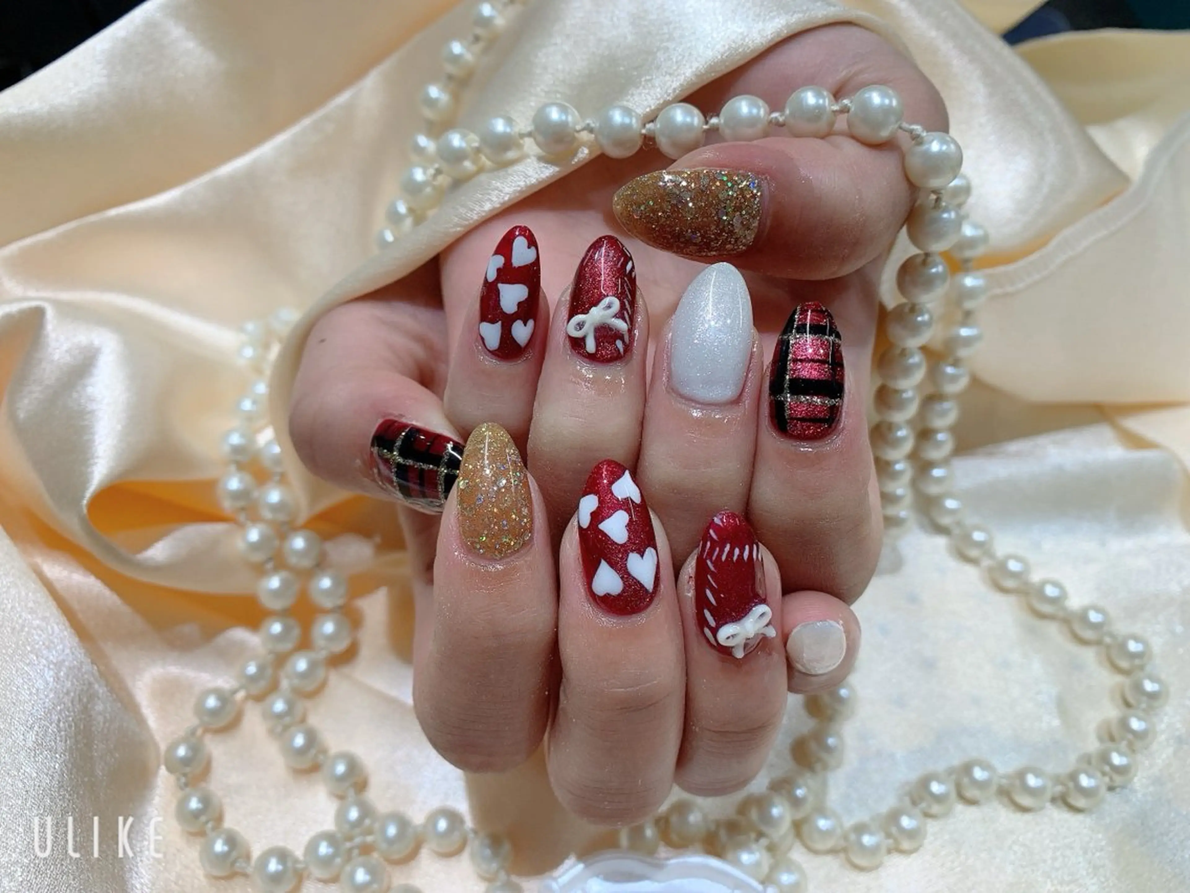 ネイル ハンドネイル ネイルサロンAiri 長さ出し·シンプルのネイルデザイン