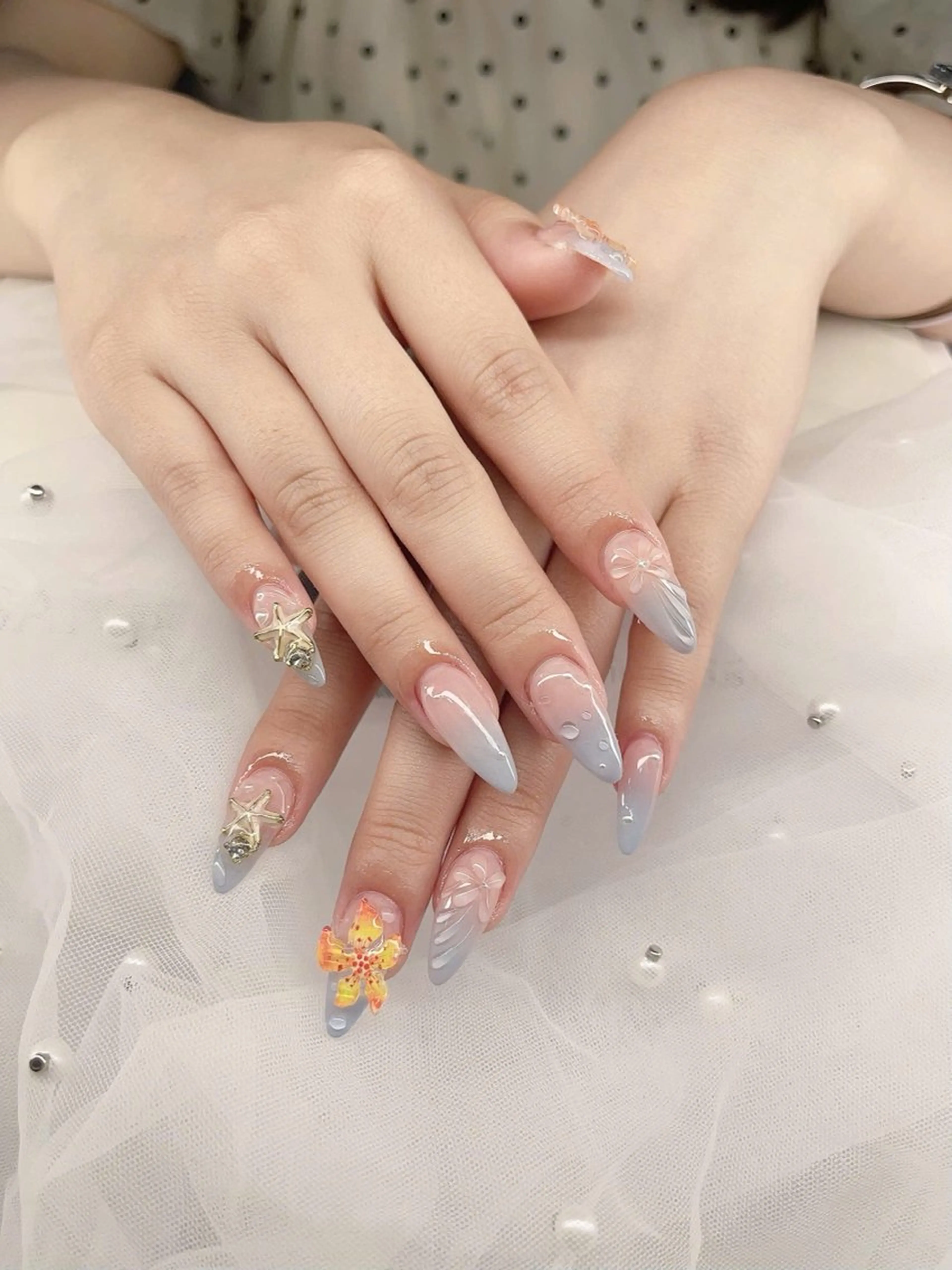 ネイル Lyna 池袋のネイルデザイン