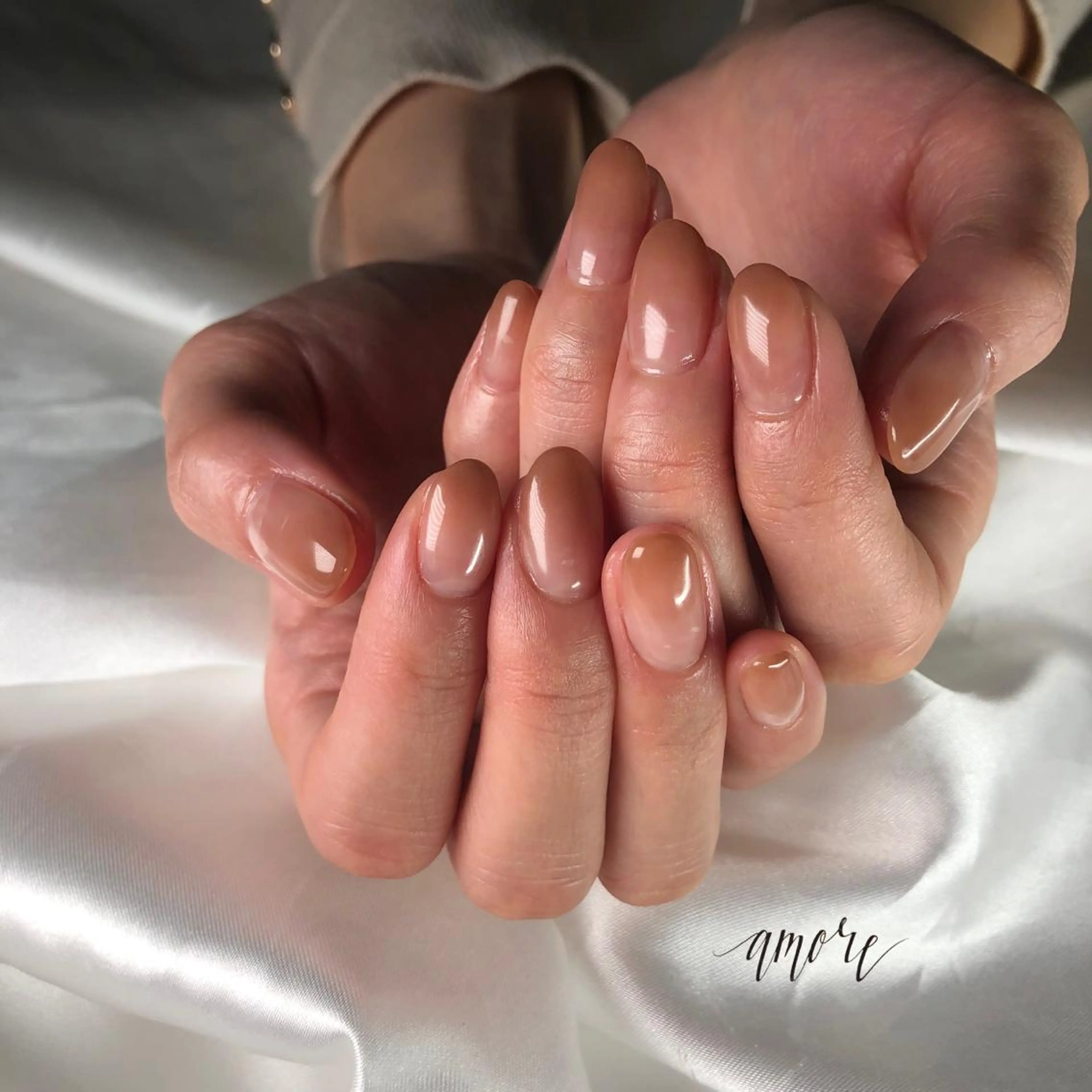 ネイル ジェルネイル 氷ネイル・うるうるネイル キラキラネイル マグネットネイル ミラーネイル You kyehwaのネイルデザイン