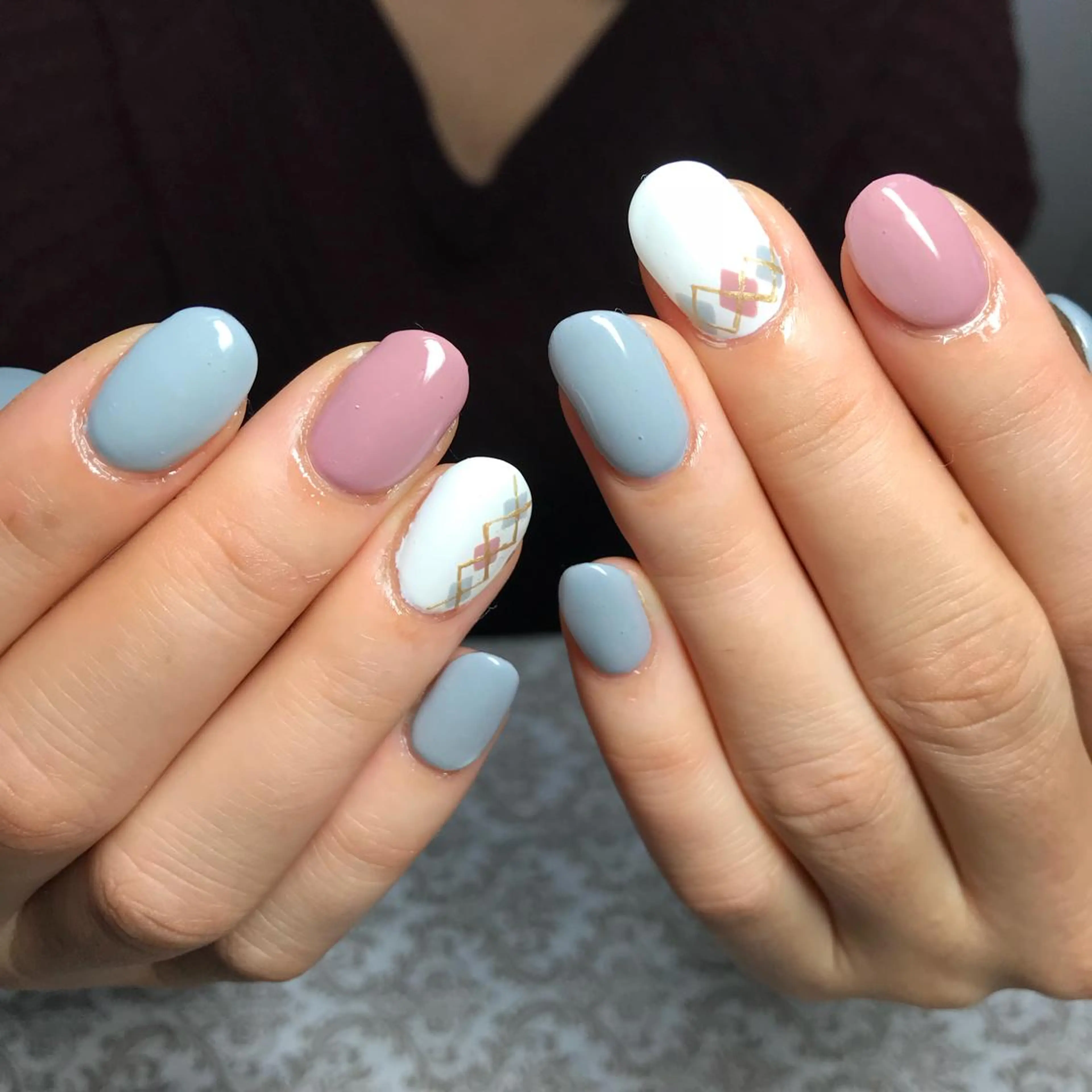 ネイル 冬ネイル ハンドネイル COCO +のエステ・リラクイメージ