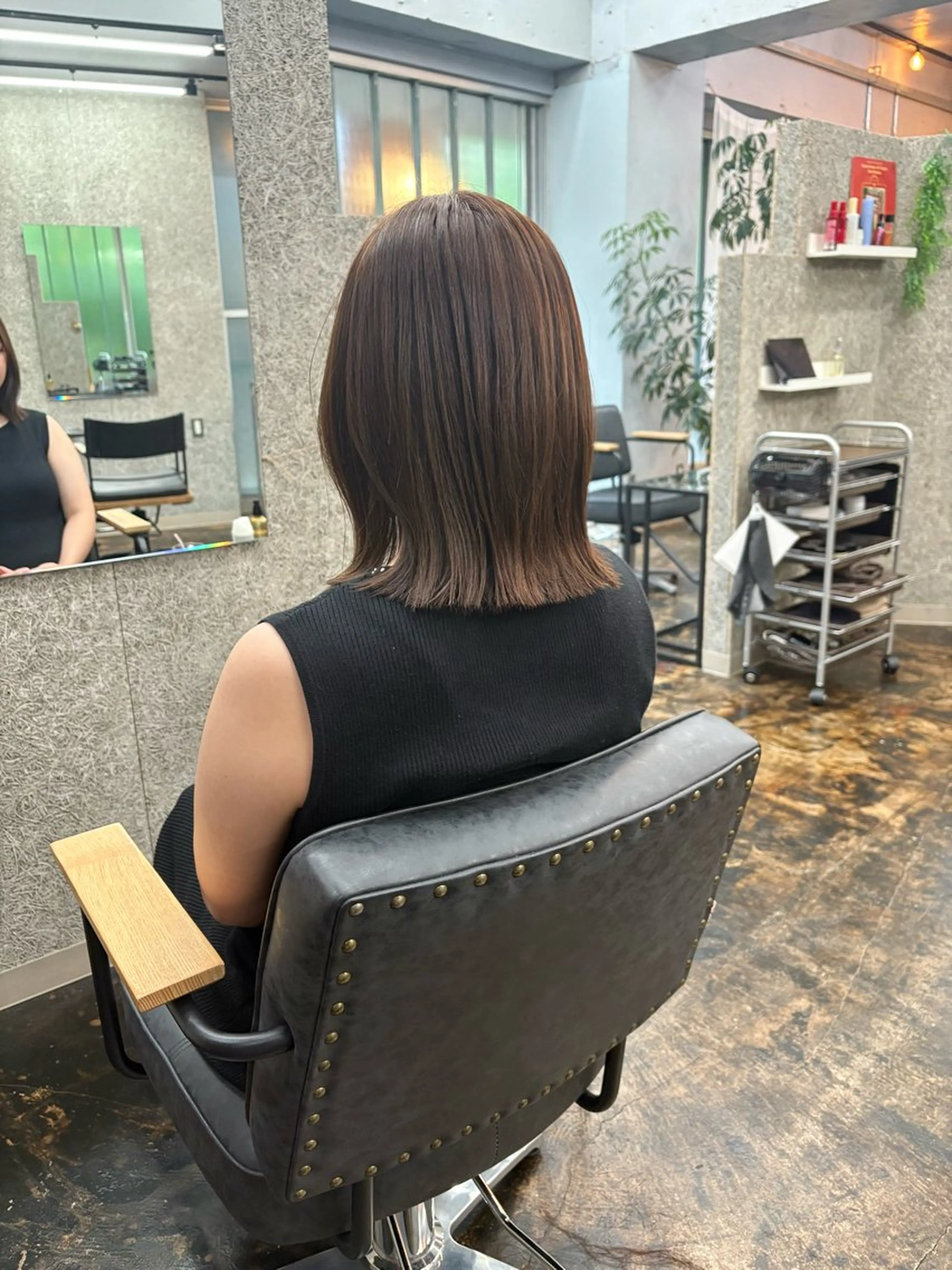 ミディアム minmi .SUIのヘアスタイル