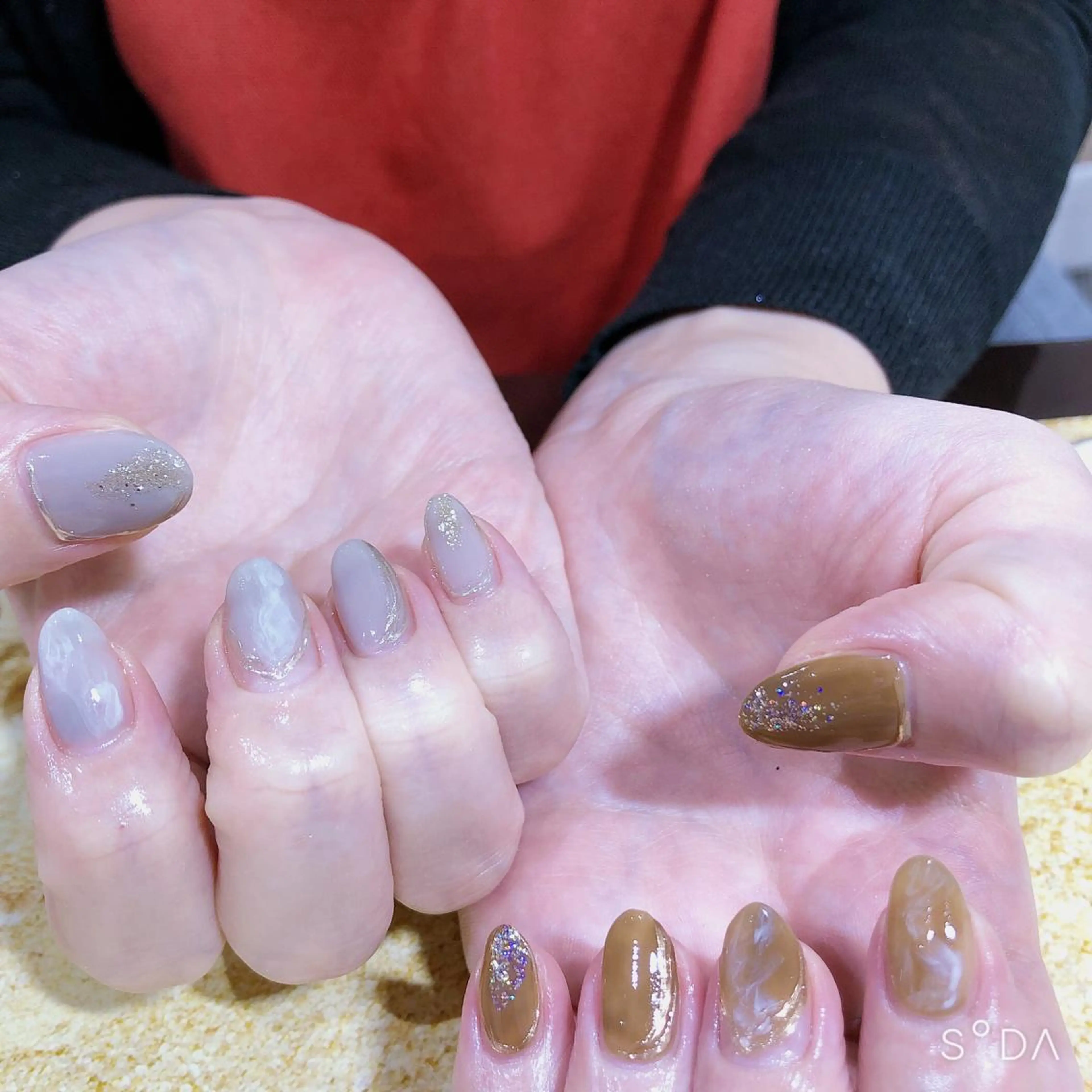 ネイル ニュアンスネイル ハンドネイル 吉野✨ ネイルデザイナー✨のネイルデザイン