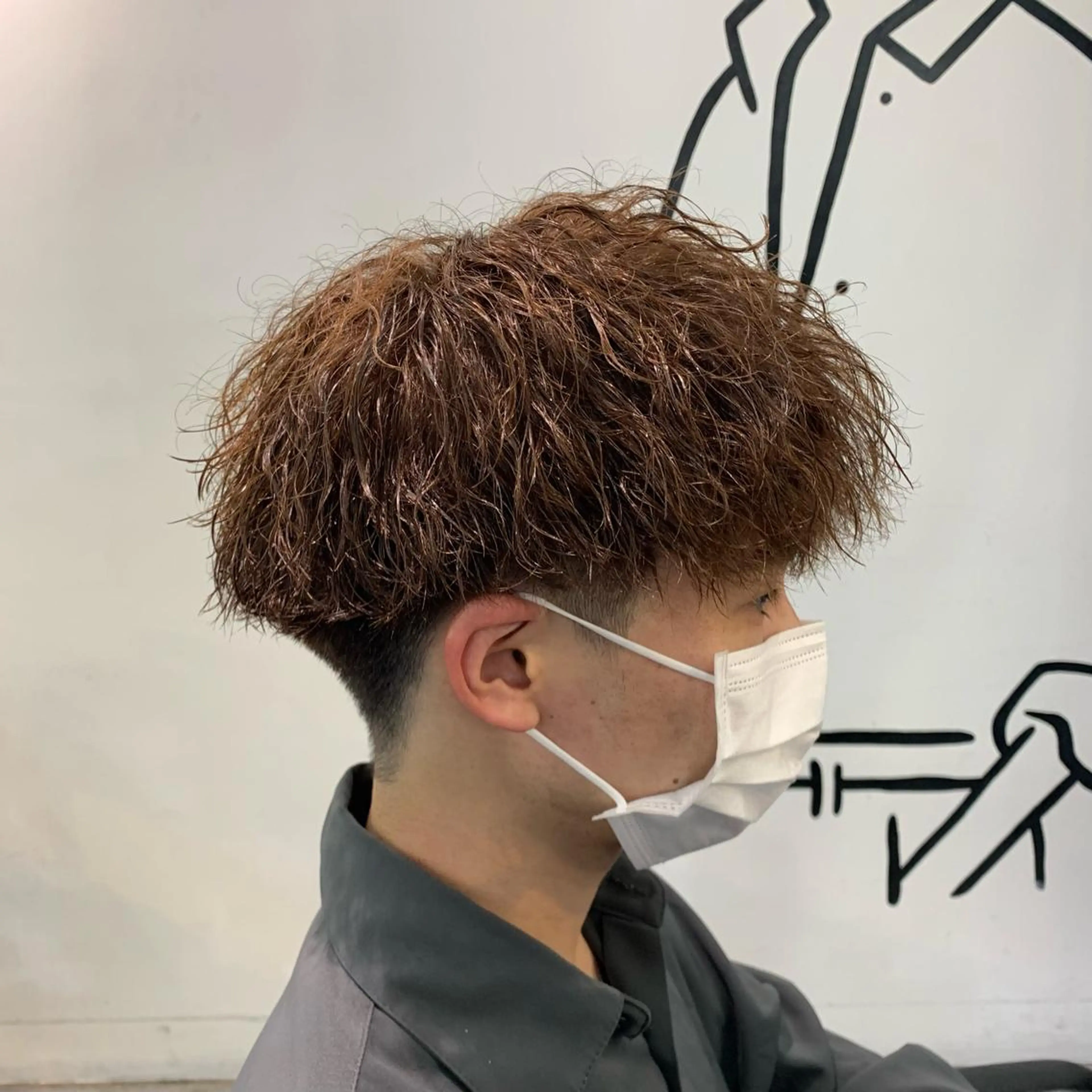 ショート カラー パーマ メンズ カット ヘアカラー パーマ メンズ特化美容師/ 藤戸 椋のヘアスタイル