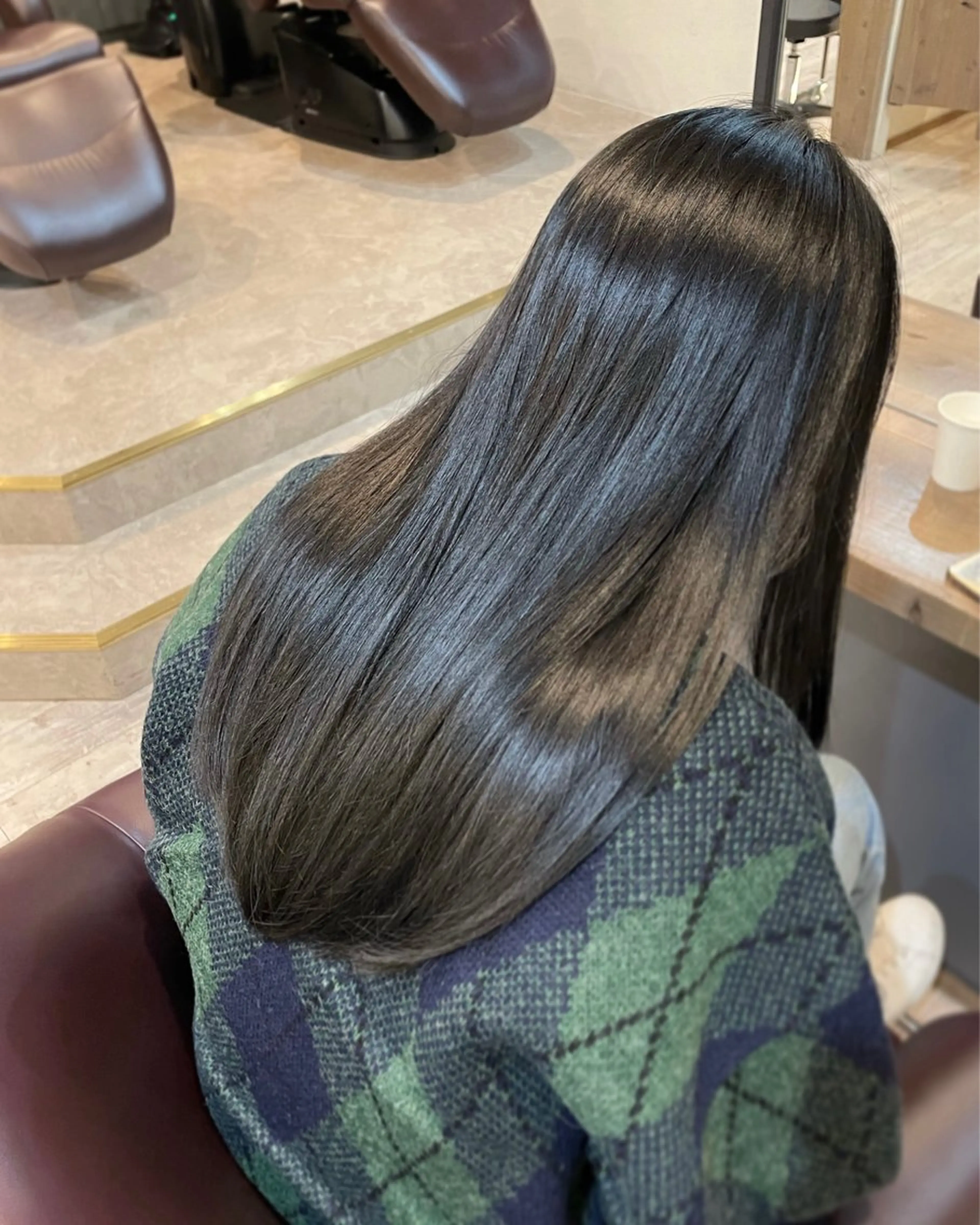 セミロング カラー ベージュカラー オリーブベージュ 髪質改善 トリートメント ニュアンスカラー🫧 加納のヘアスタイル