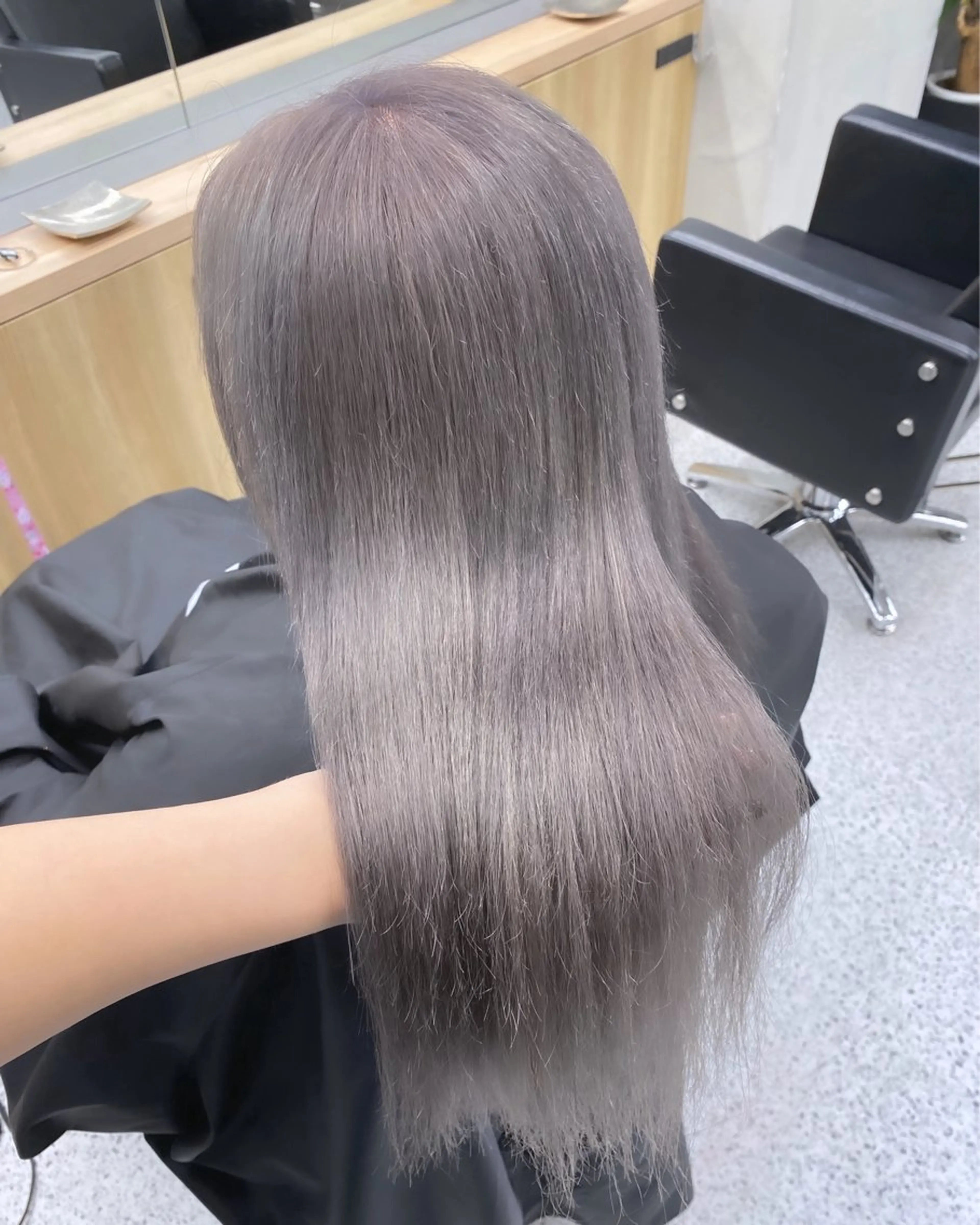 ロング カラー ベージュカラー ブリーチ ダブルカラー ハイトーンカラー ピンクカラー PELEshibuya所属・カットモデル様無料 💎saaya💎のヘアスタイル