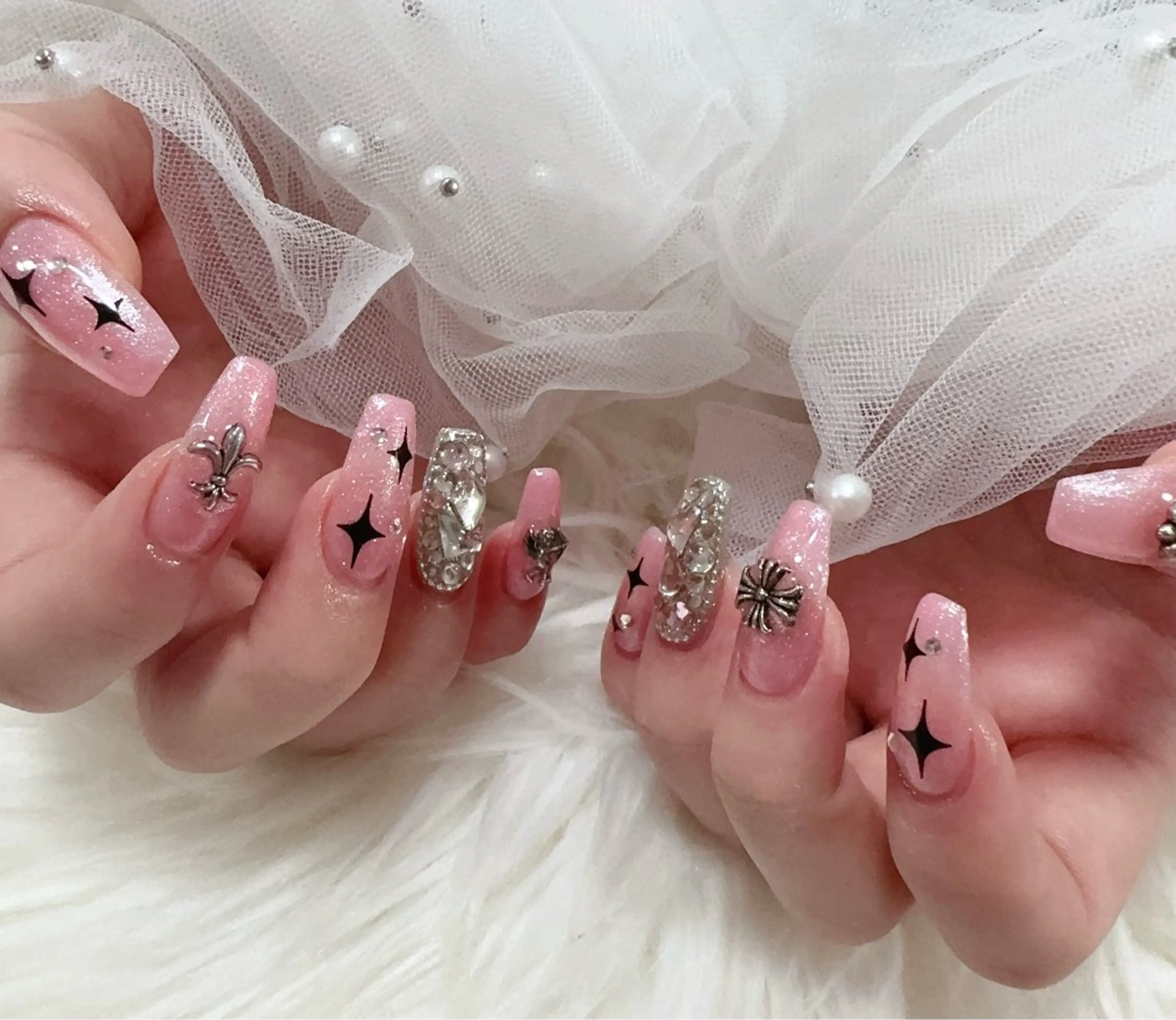 ネイル ハンドネイル ＆ME アンドミーのネイルデザイン