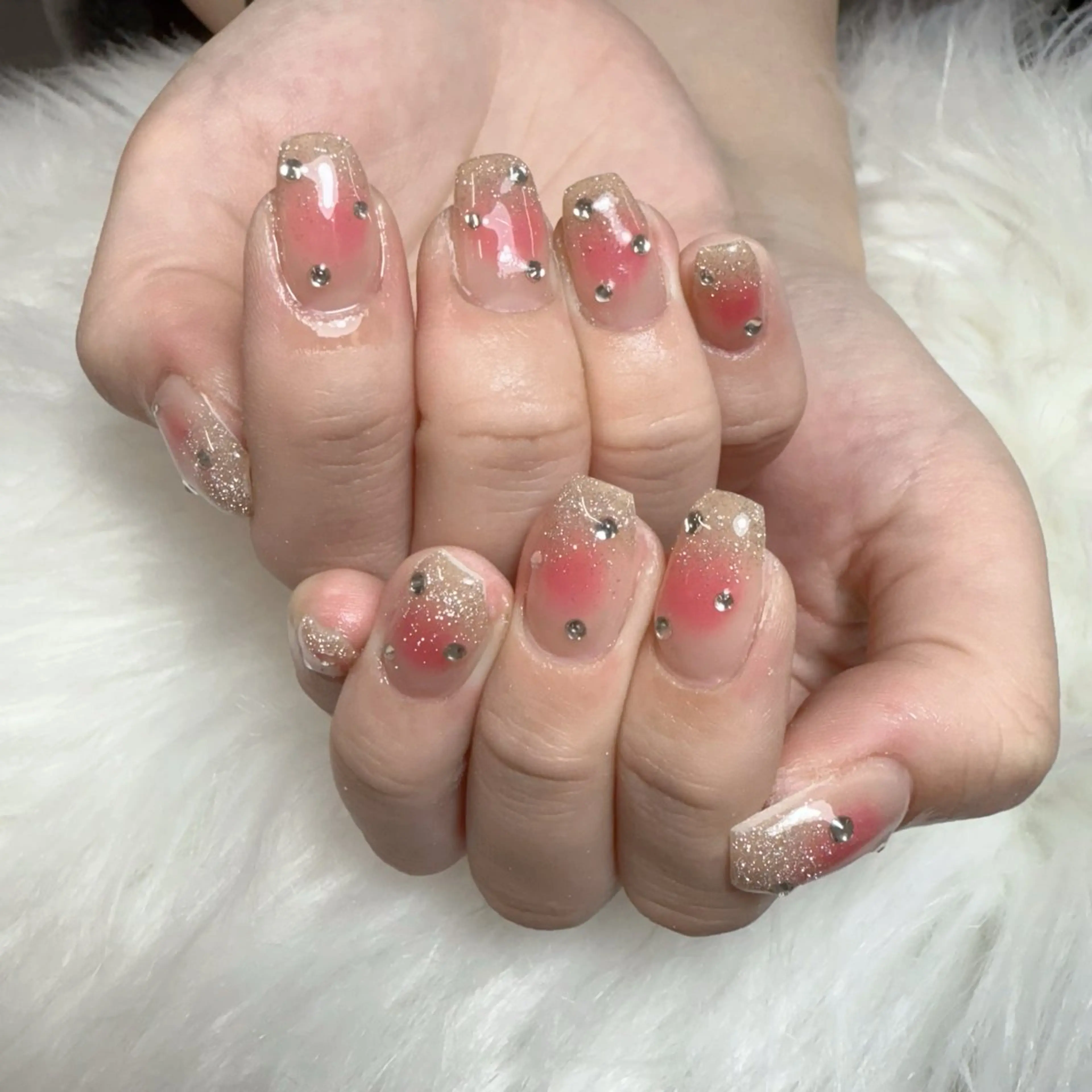 ネイル ハンドネイル 🎀nana🫧 ワンホンネイル🎀のネイルデザイン