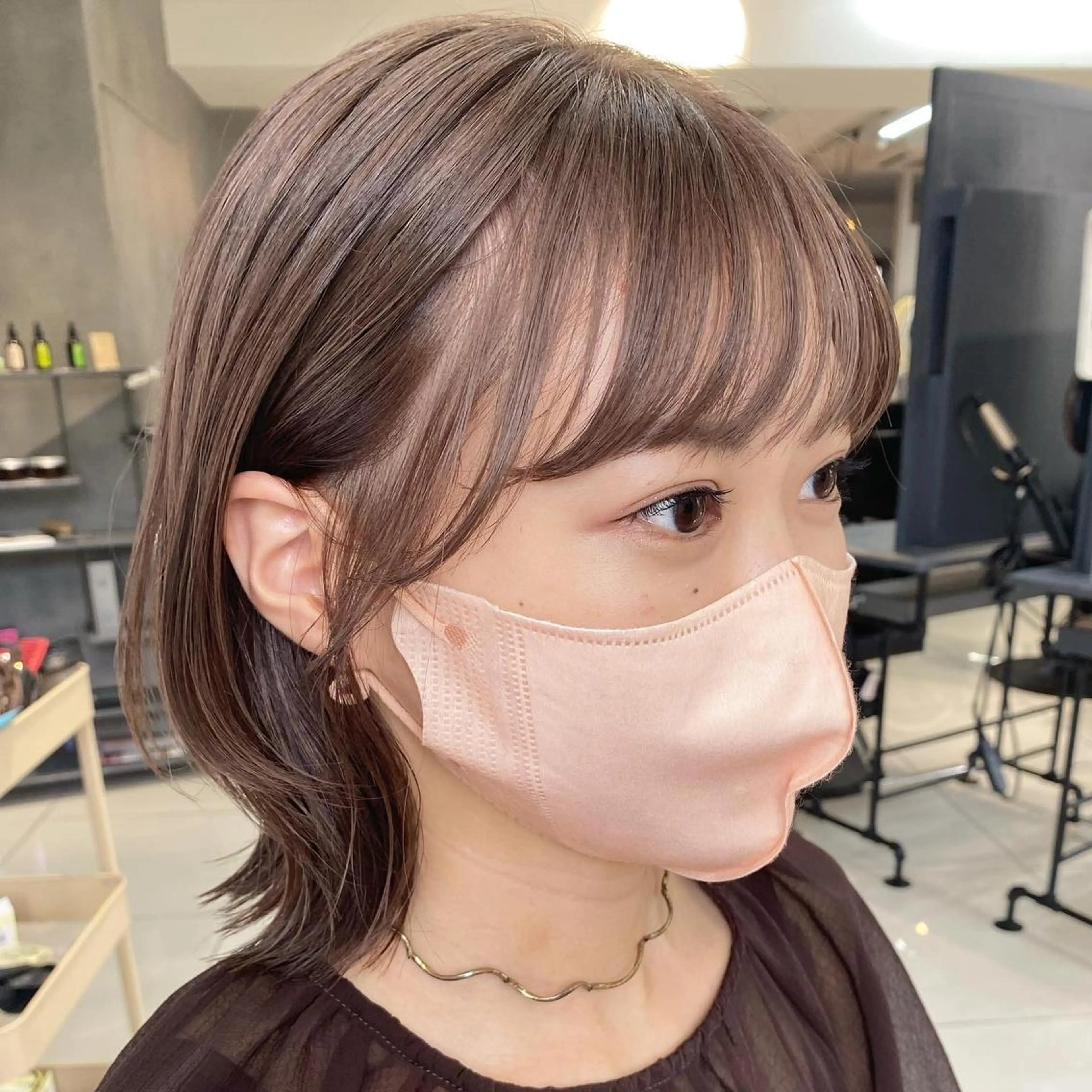 ミディアム カット ヘアカラー トリートメント 顔周りの垢抜けヘア 立山あいりのヘアスタイル