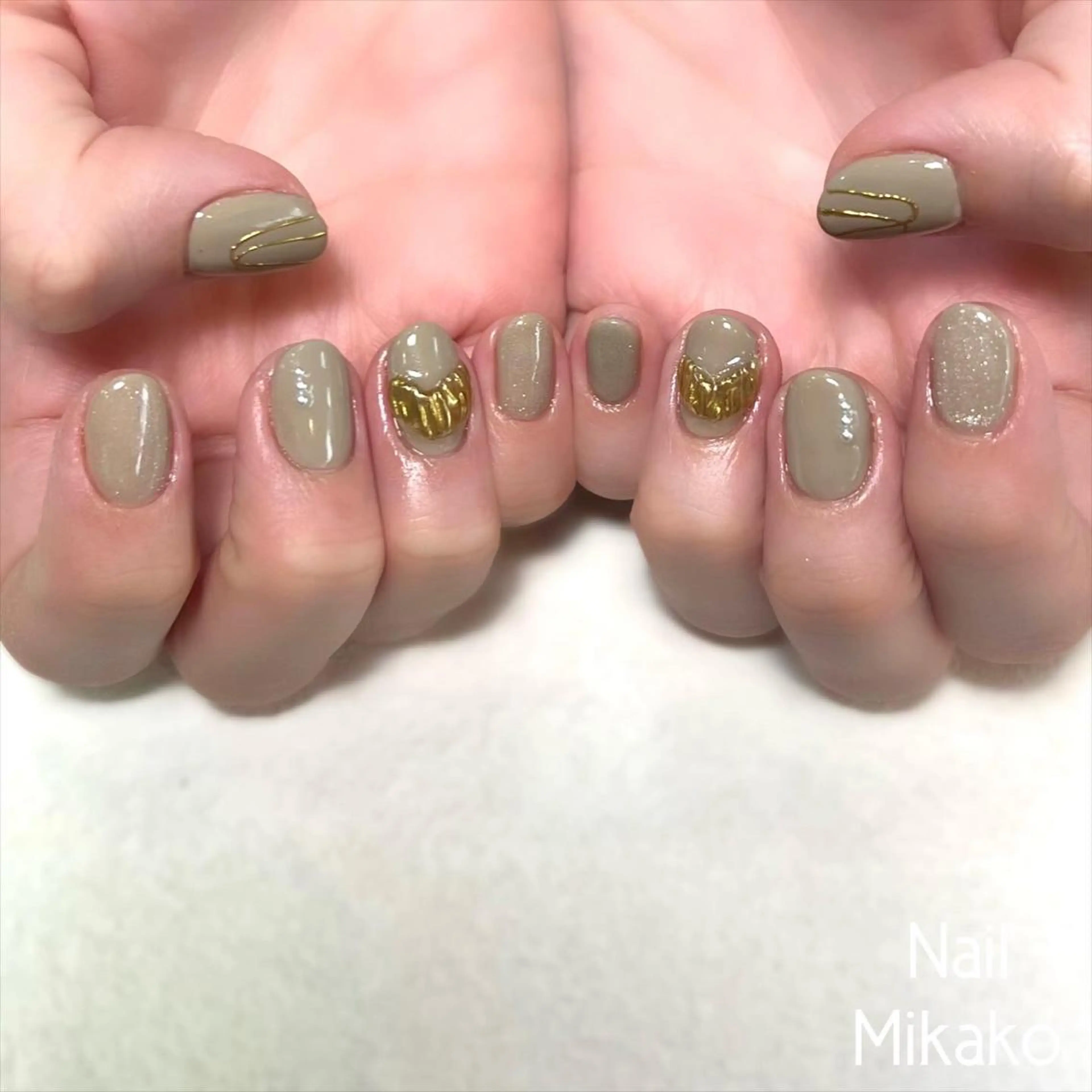 ネイル マグネットネイル ミラーネイル ニュアンスネイル Nail Mikakoのネイルデザイン