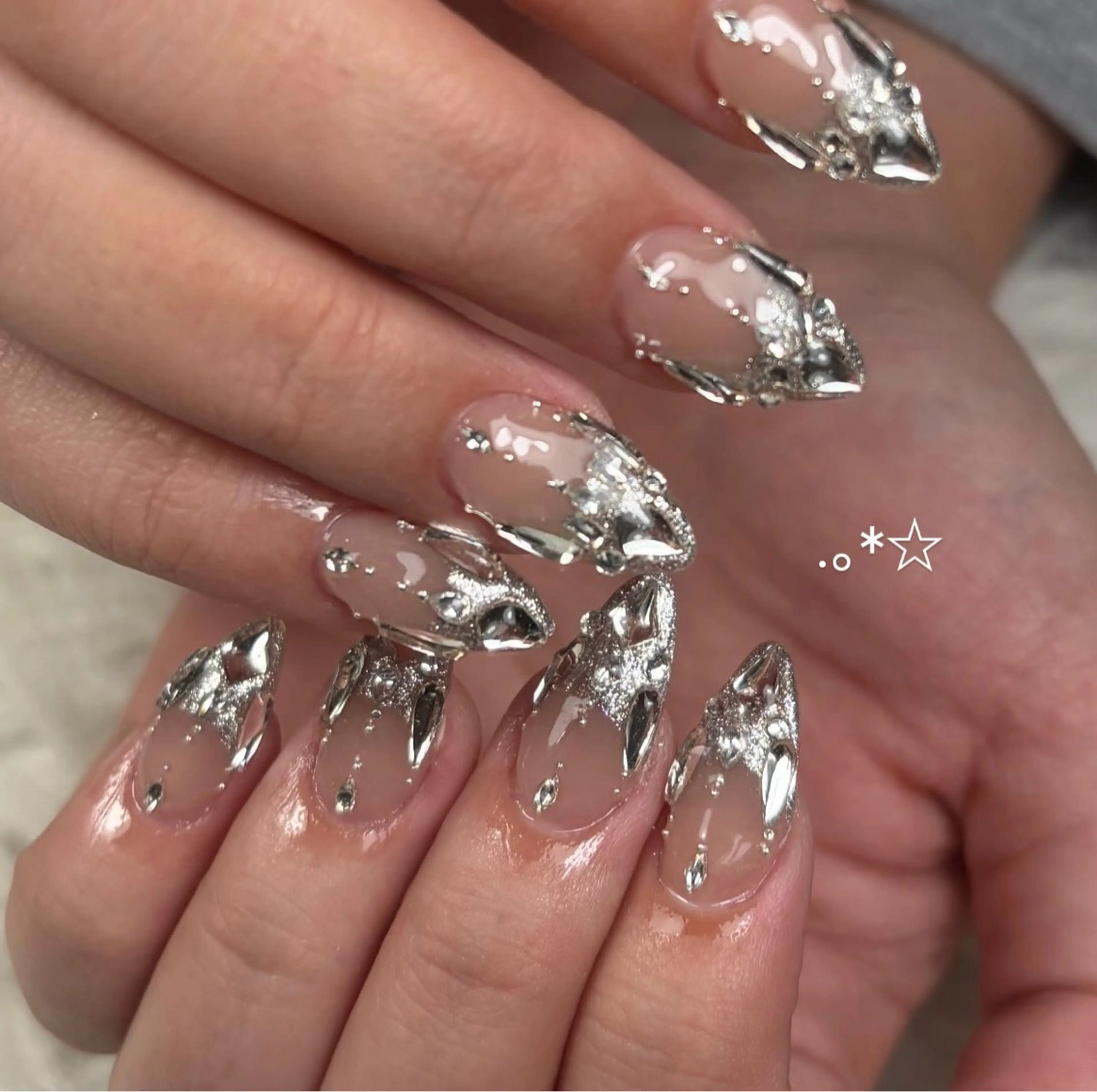 ネイル ハンドネイル 🫧‪Yuri🫧 5月予約受付中✨のネイルデザイン