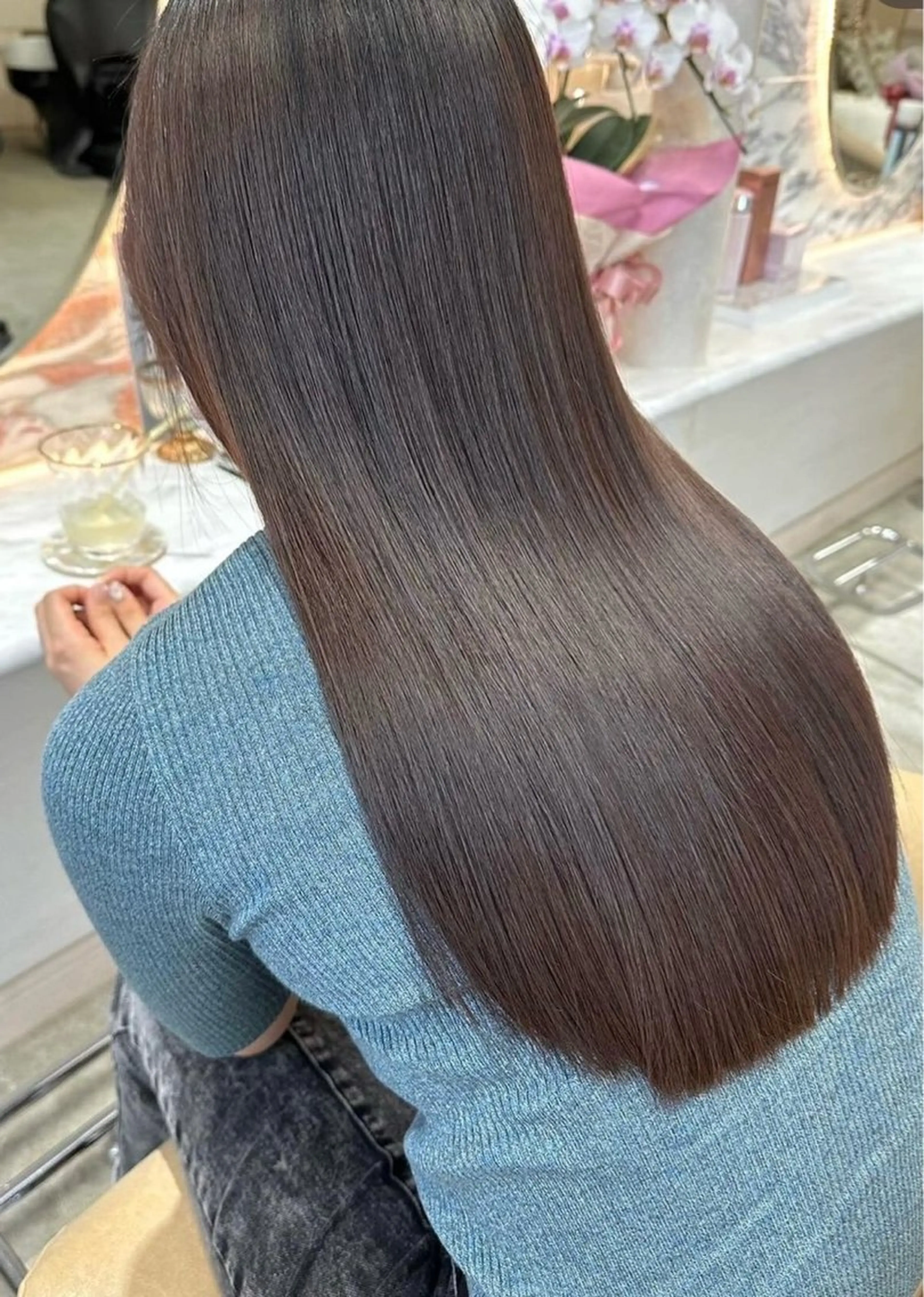 ✨学生限定✨美髪縮毛矯正＋【高補修トリートメント】💎柔らかくまとまるうるツヤストレート🫧の写真