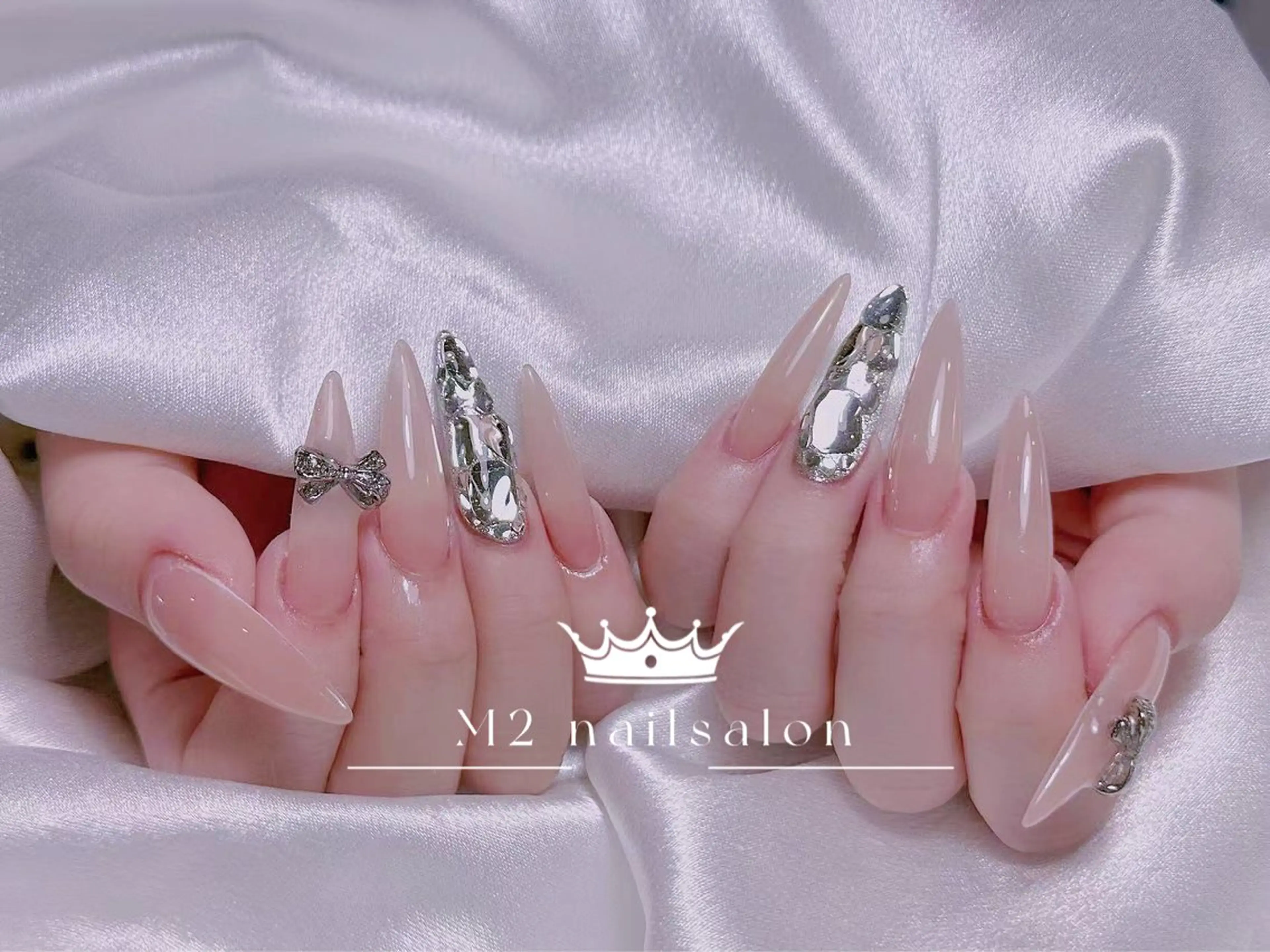 ネイル リボン ハンドネイル 長さだし専門店 M2　rikaのネイルデザイン