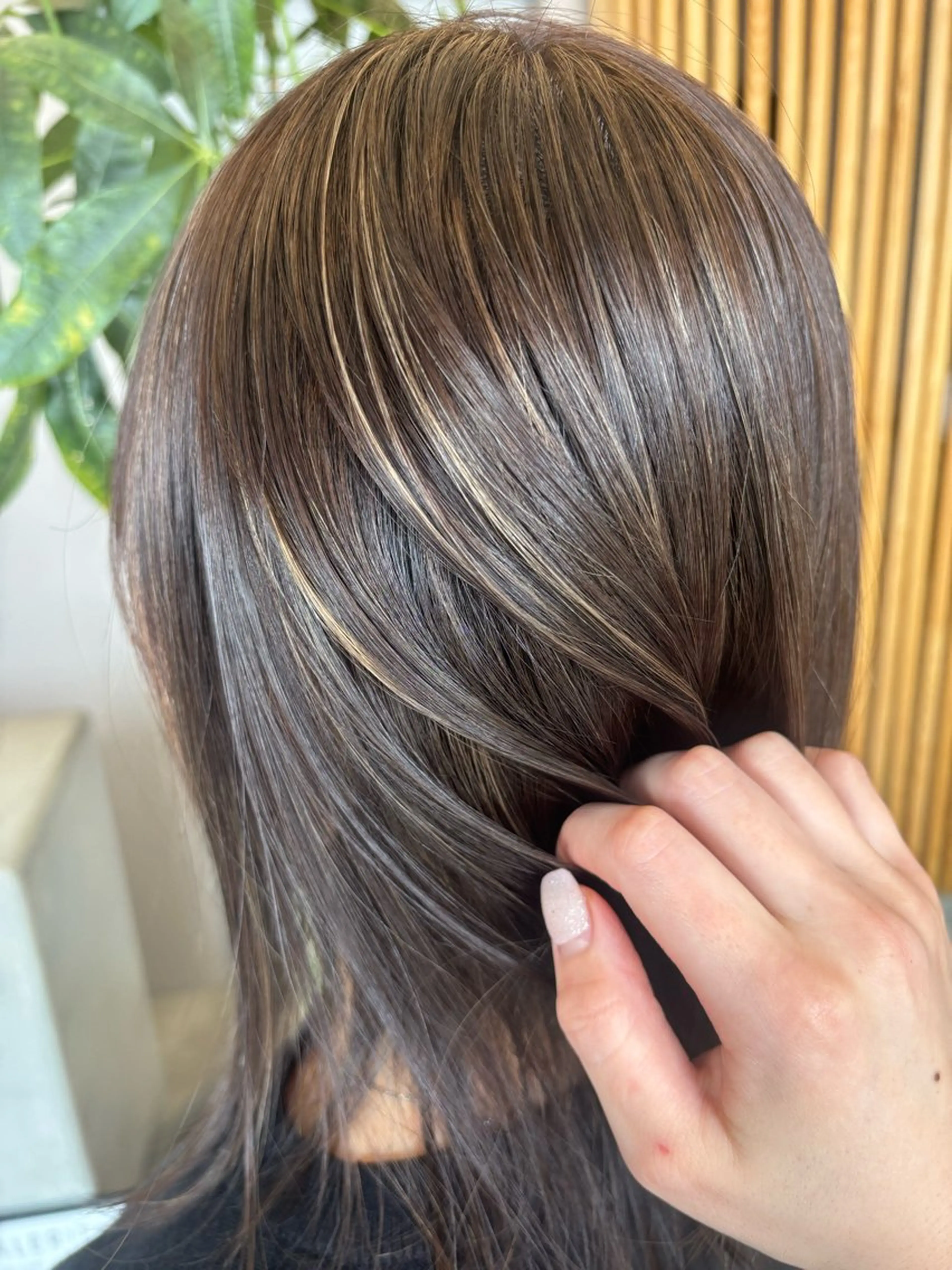 ミディアム niil所属・miyu /niilのヘアスタイル