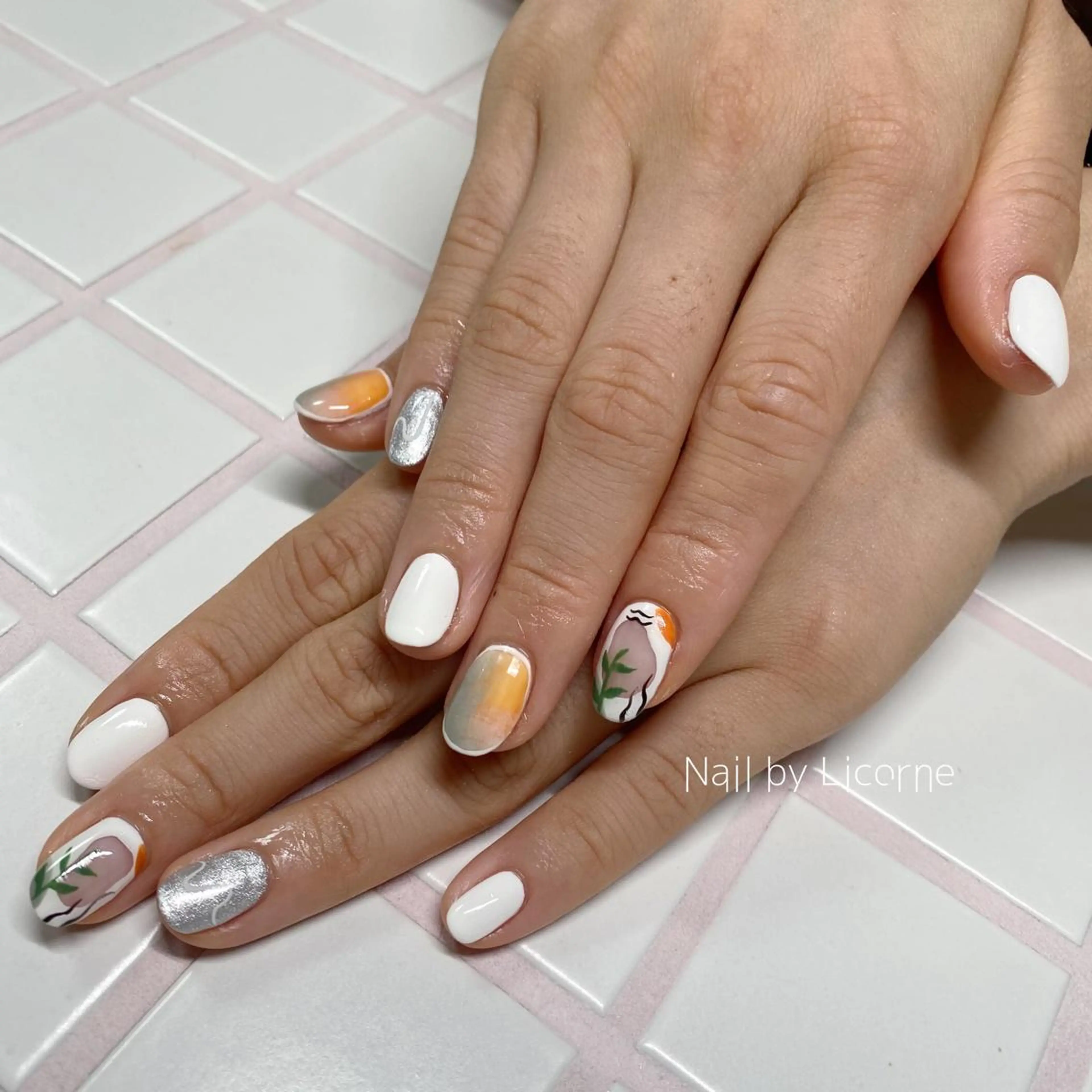 ネイル アートネイル オーロラネイル フレンチネイル 氷ネイル・うるうるネイル マグネットネイル ハンドネイル Nail by Licorneのネイルデザイン