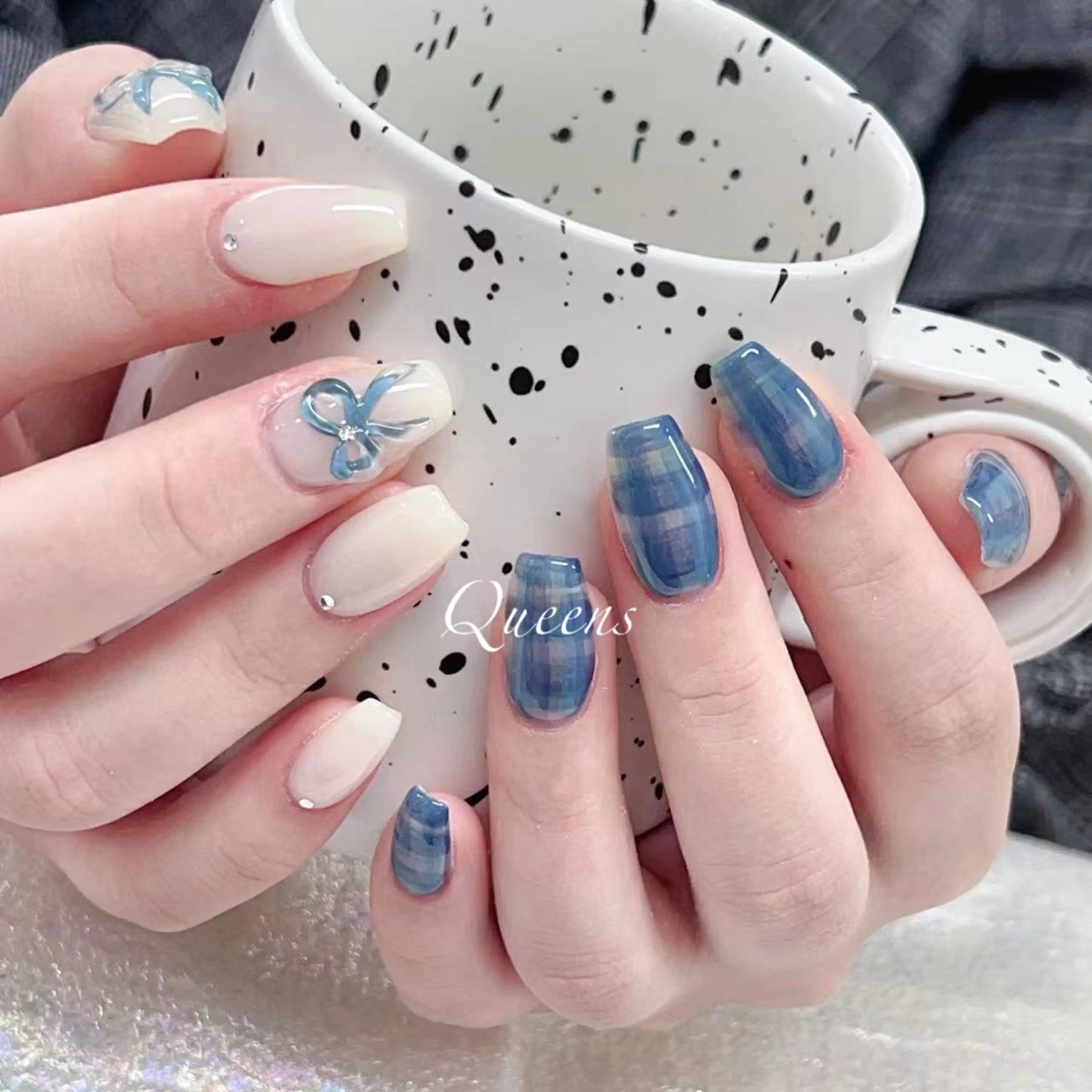 ネイル ハンドネイル Queens 榊 まおのネイルデザイン