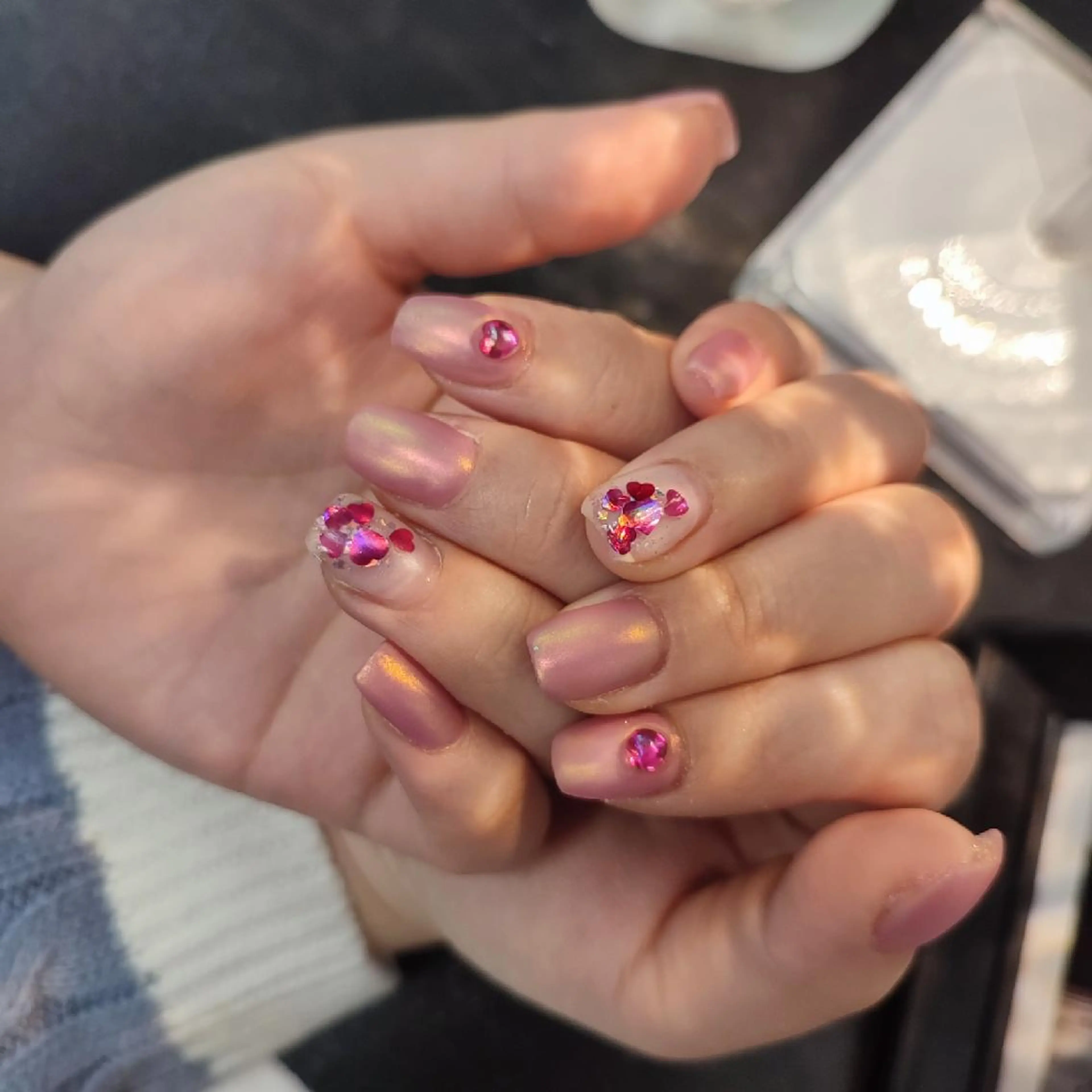 ネイル ハンドネイル RUNWAY 　　の眉毛・アイブロウイメージ