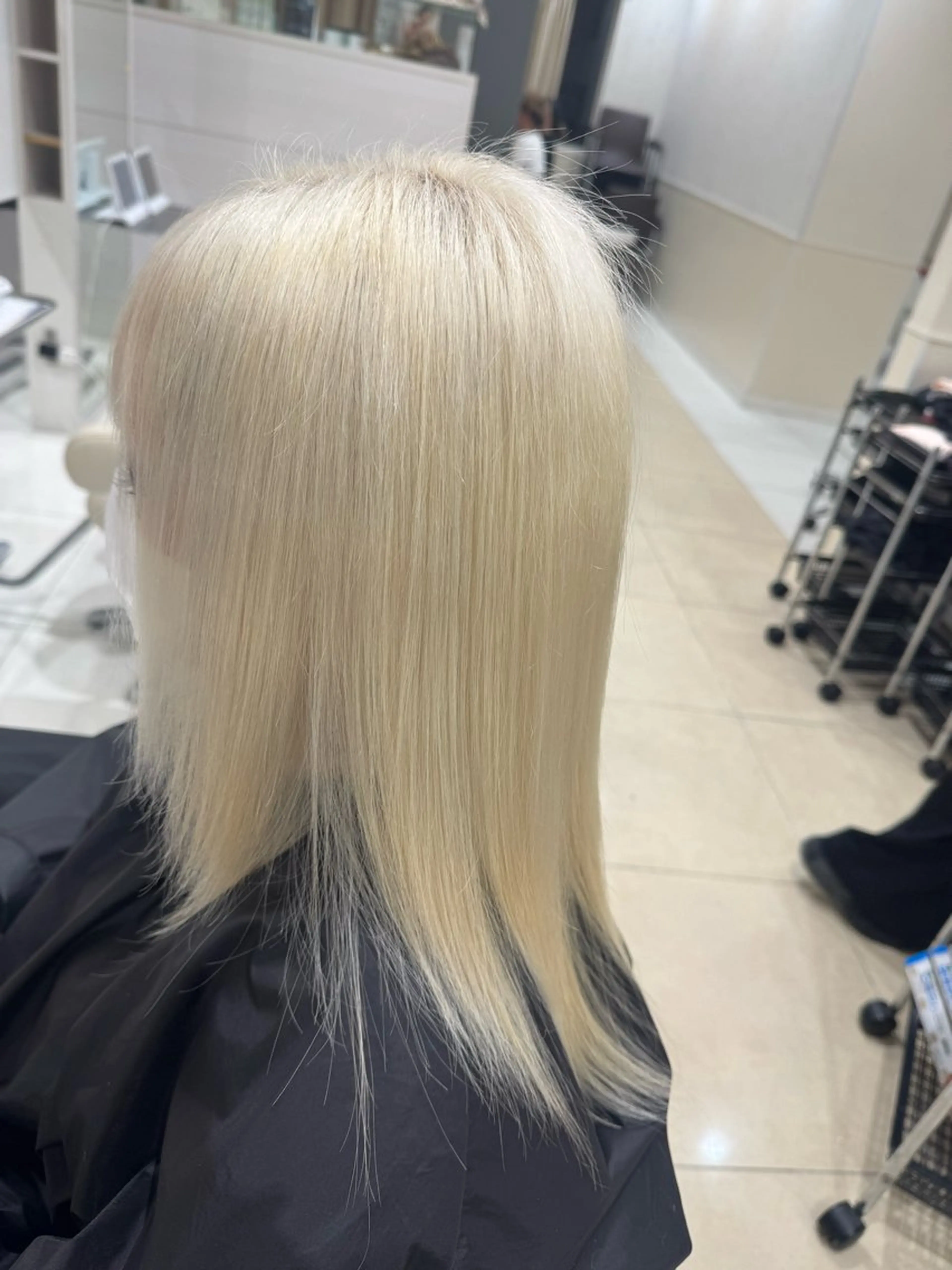 ヘアカラー 長屋 琴乃のヘアスタイル