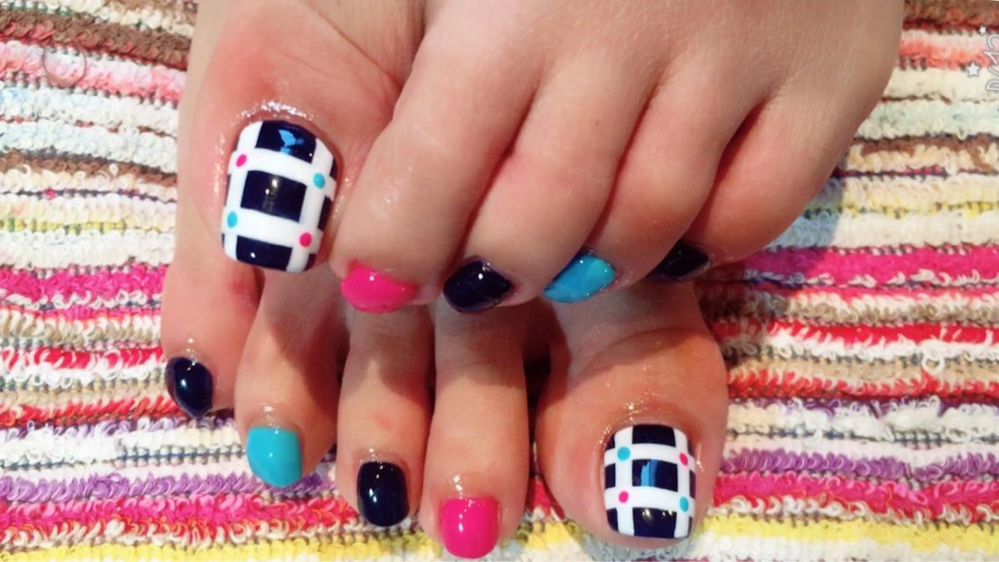 ネイル フットネイル アクアライズ所属・アクア ライズのネイルデザイン