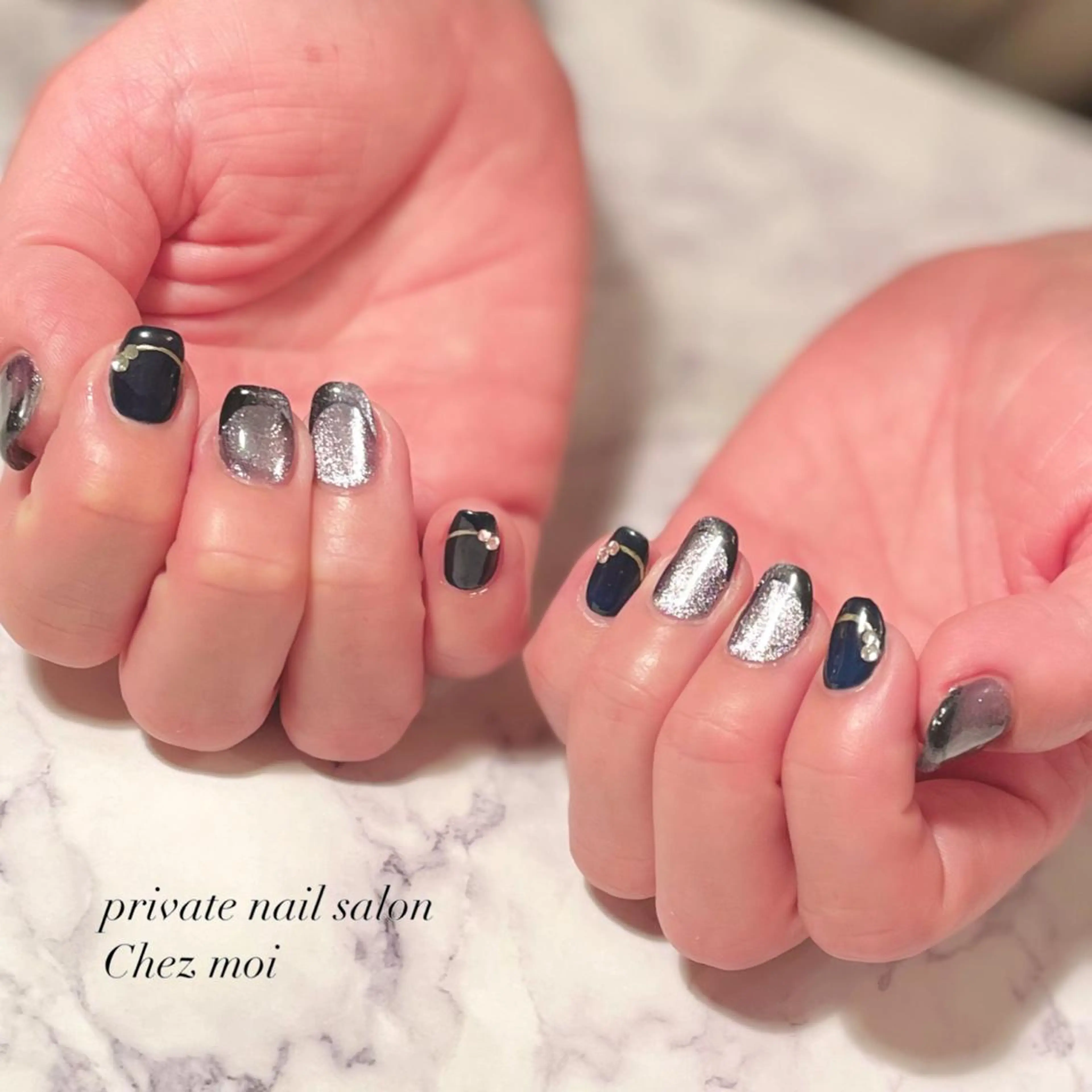 ネイル フレンチネイル オンブレフレンチ KOMINE TOMOKOのネイルデザイン