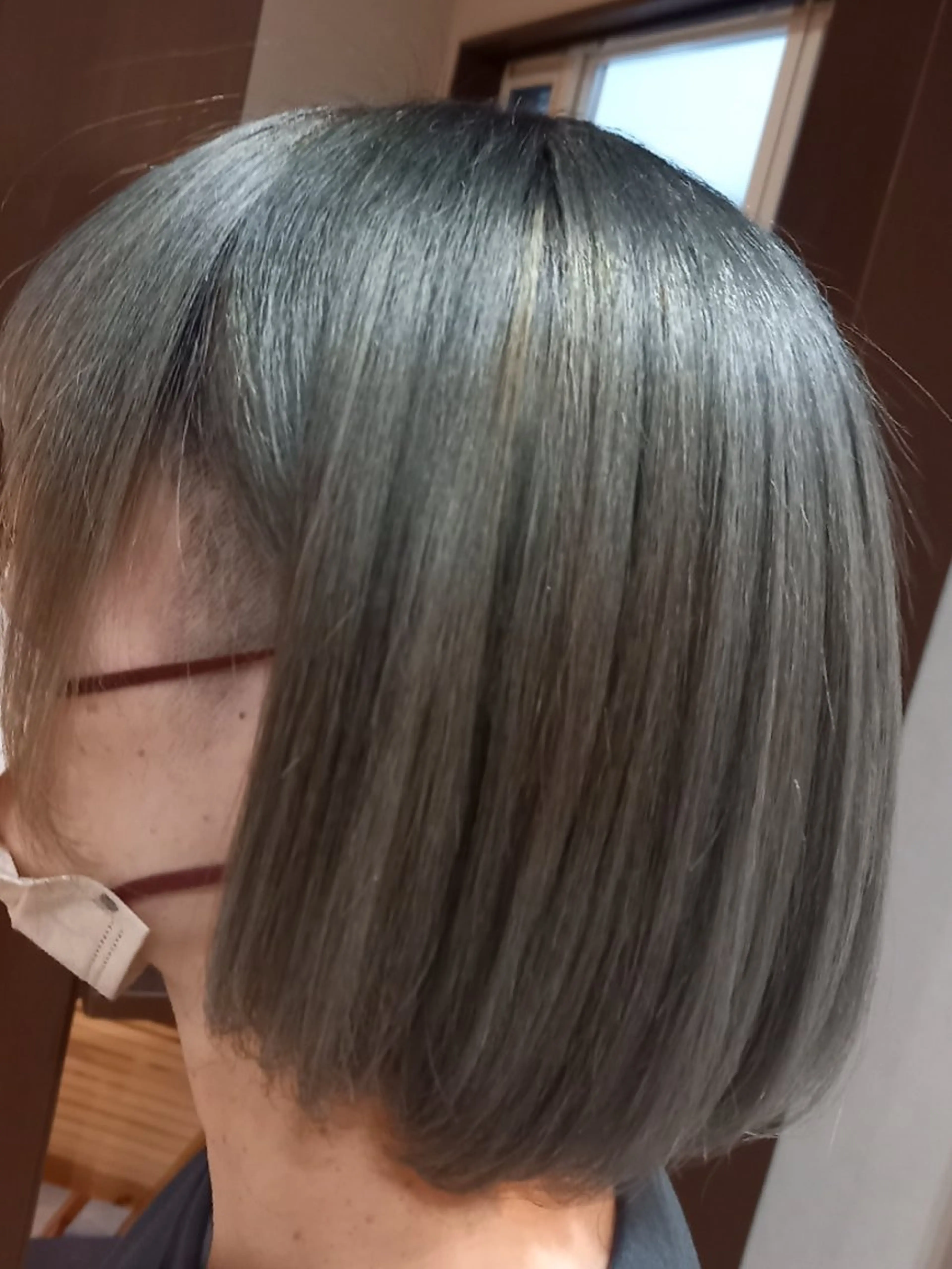 カット+ストレートパーマ(縮毛矯正含む)の写真