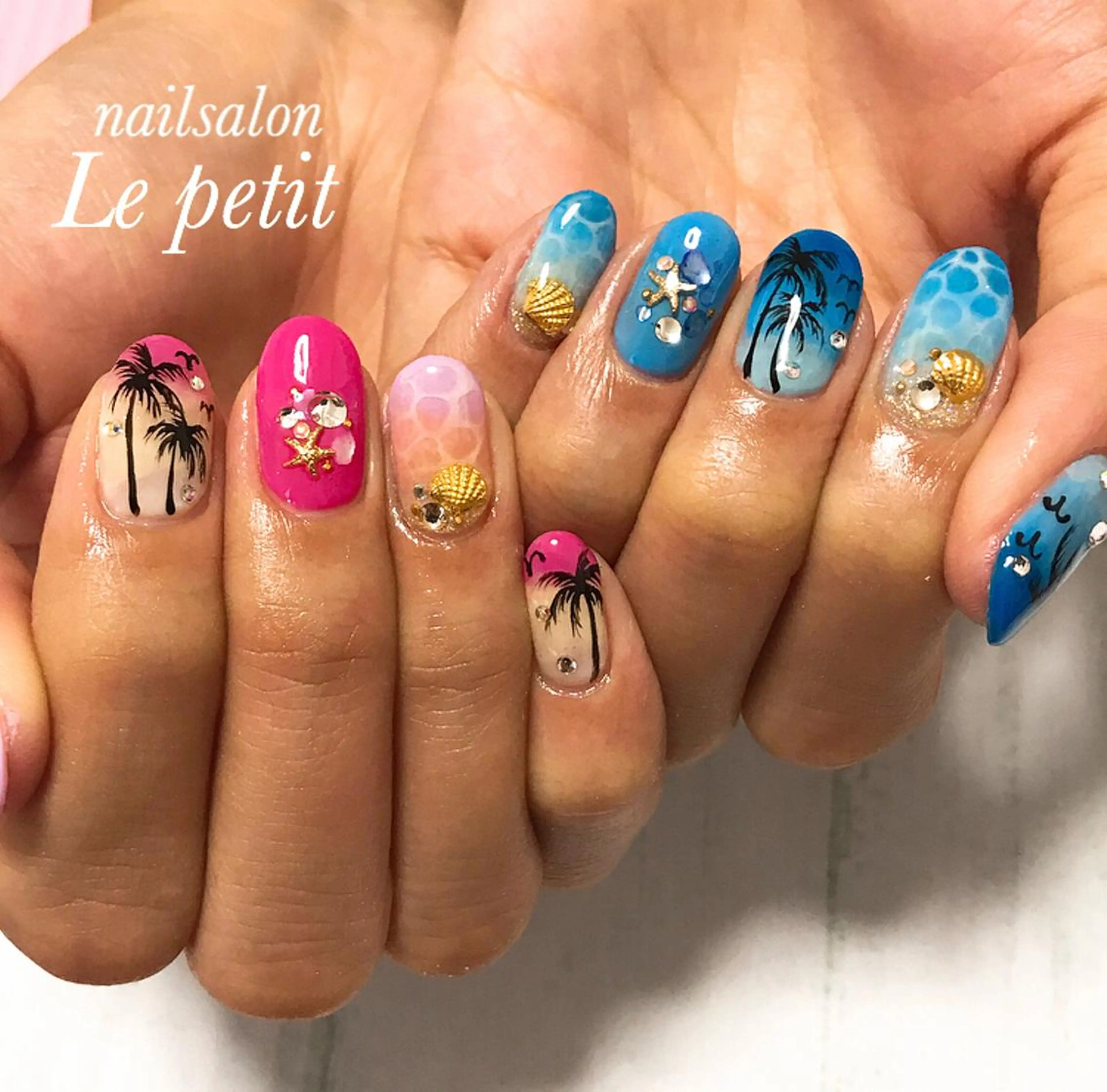 ネイル 石野 広佳のネイルデザイン