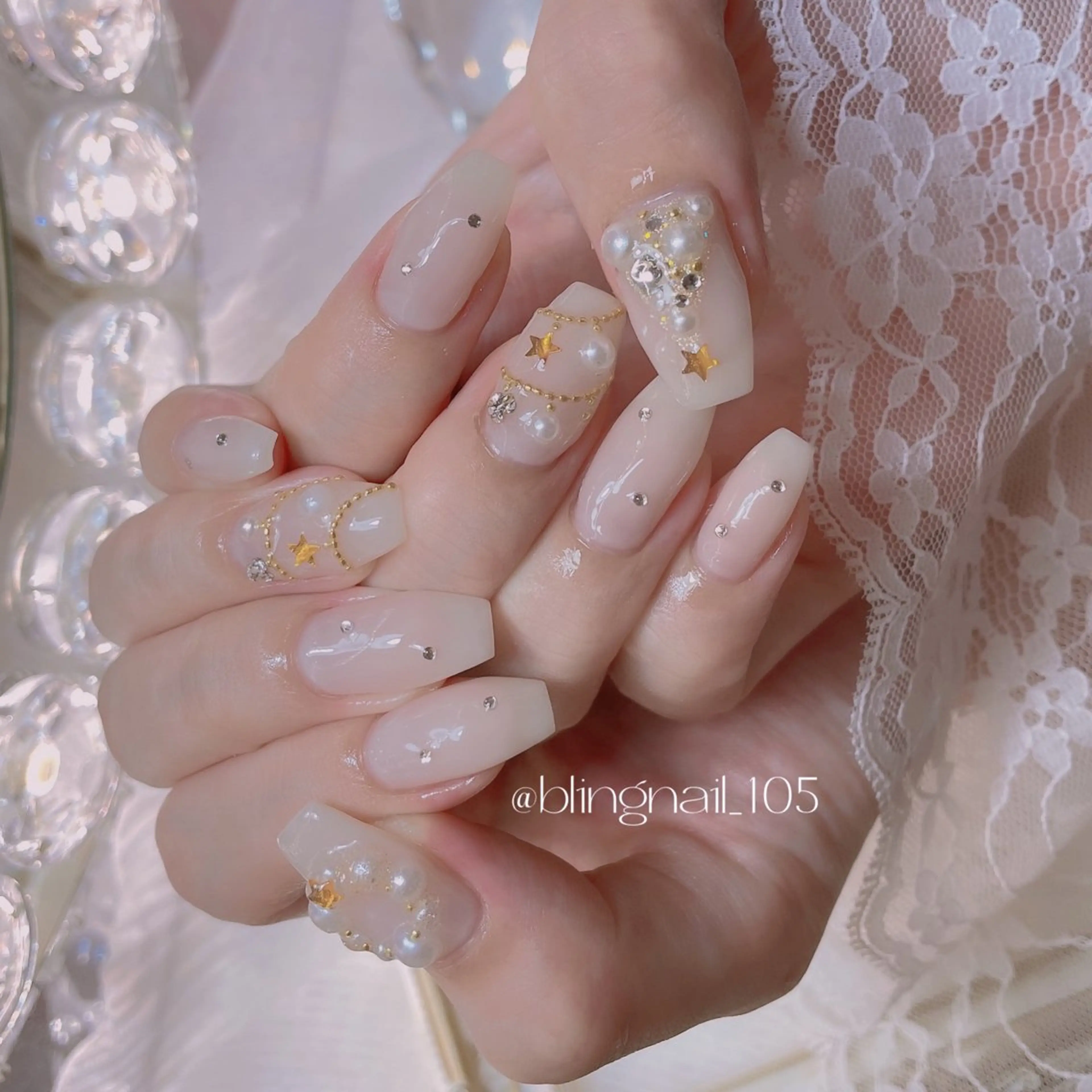 ネイル 23時まで❤︎韓国、 ワンホンネイルのネイルデザイン