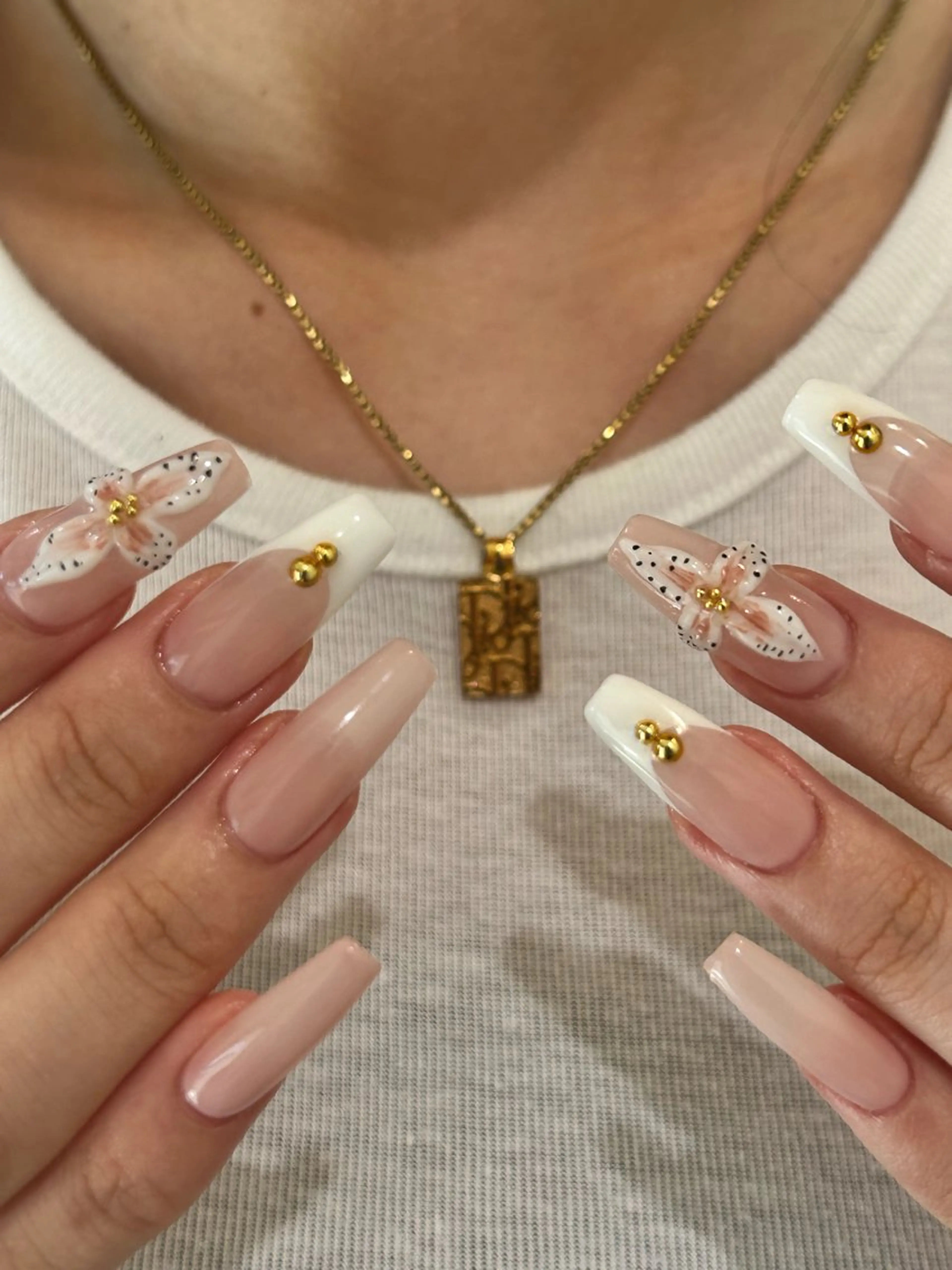 ネイル h1 nailのネイルデザイン