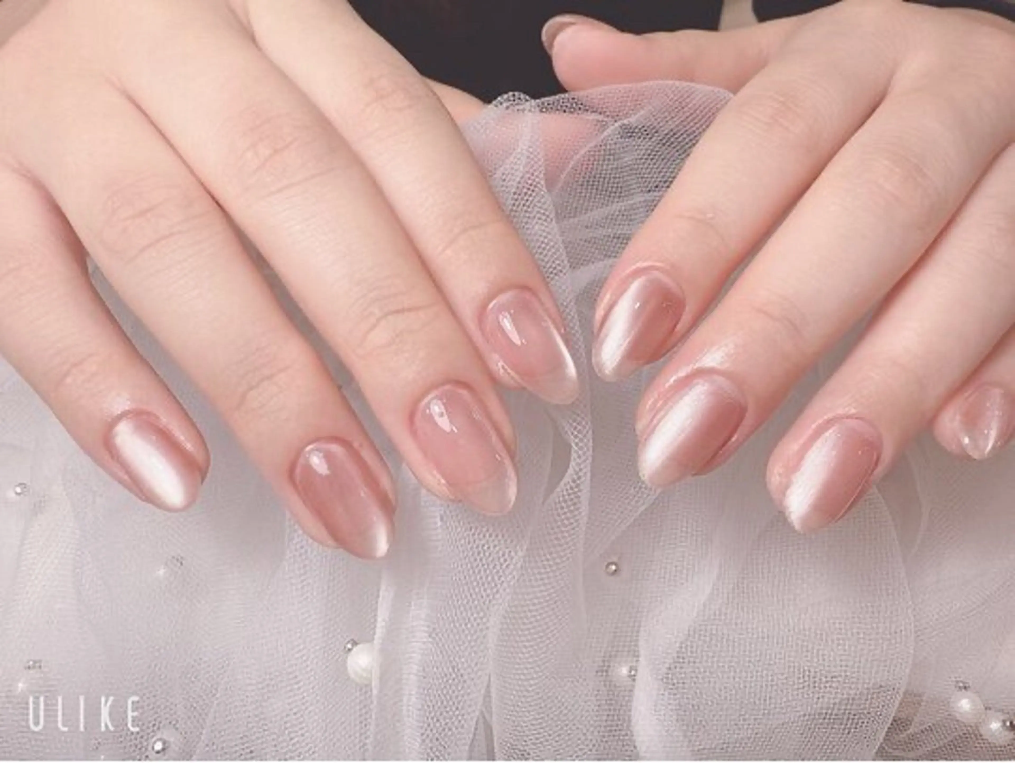 ネイル キラキラネイル 韓国ネイル マグネットネイル オフィスネイル シンプルネイル Anela 池袋 💅yuriのネイルデザイン