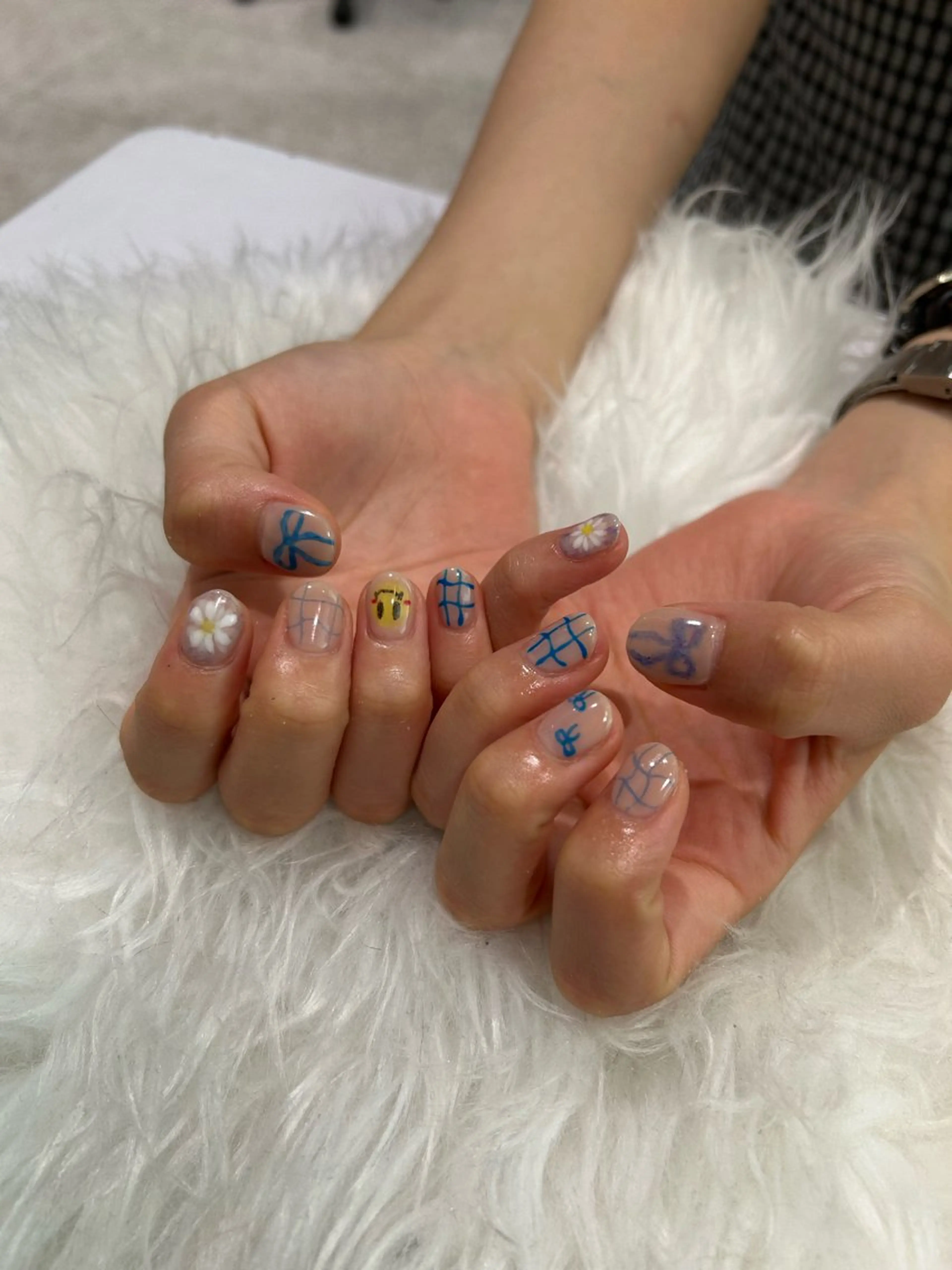 ネイル ハンドネイル ♡ハイトーン★ ネイル/しの♡のヘアスタイル