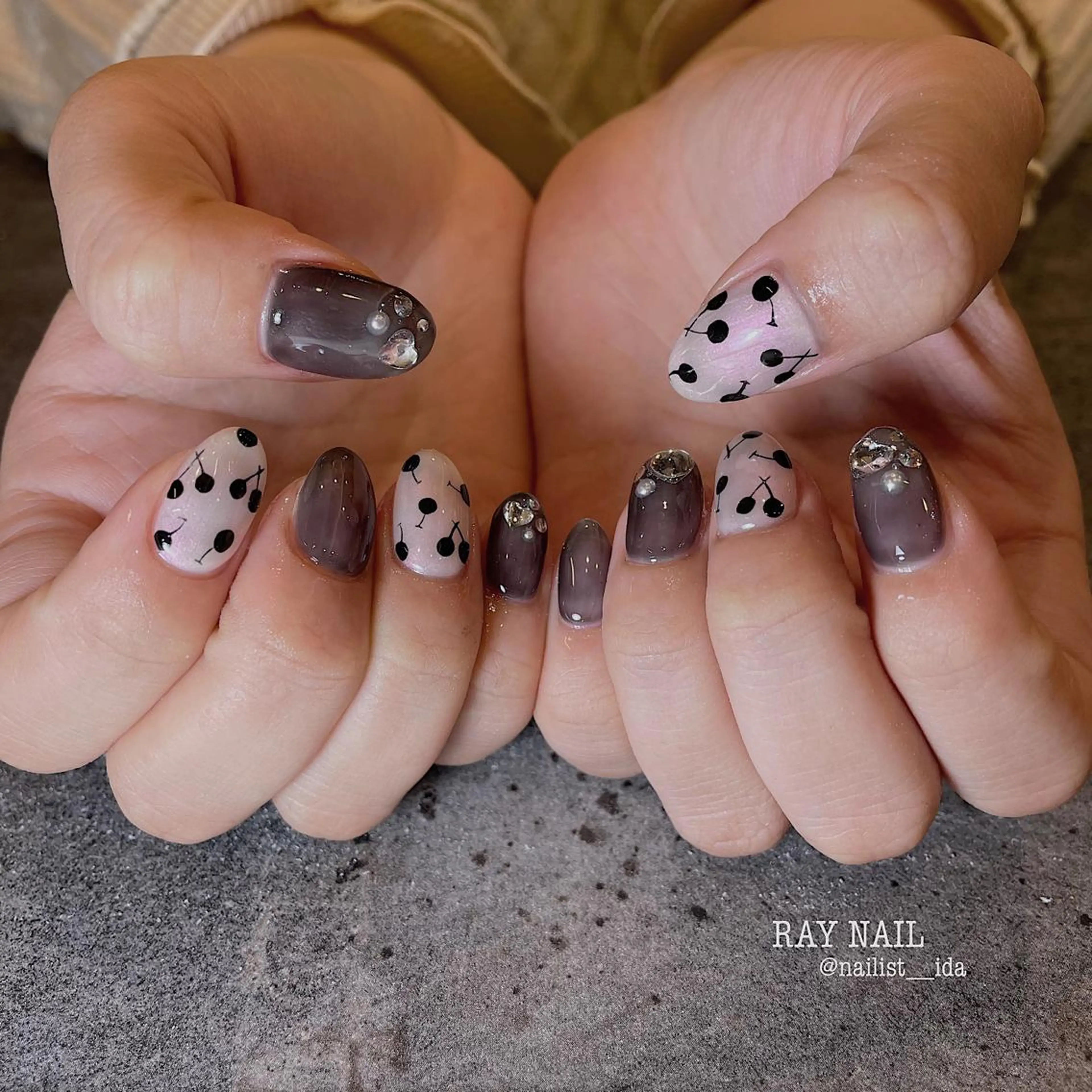 ネイル Arowa 伊田のネイルデザイン