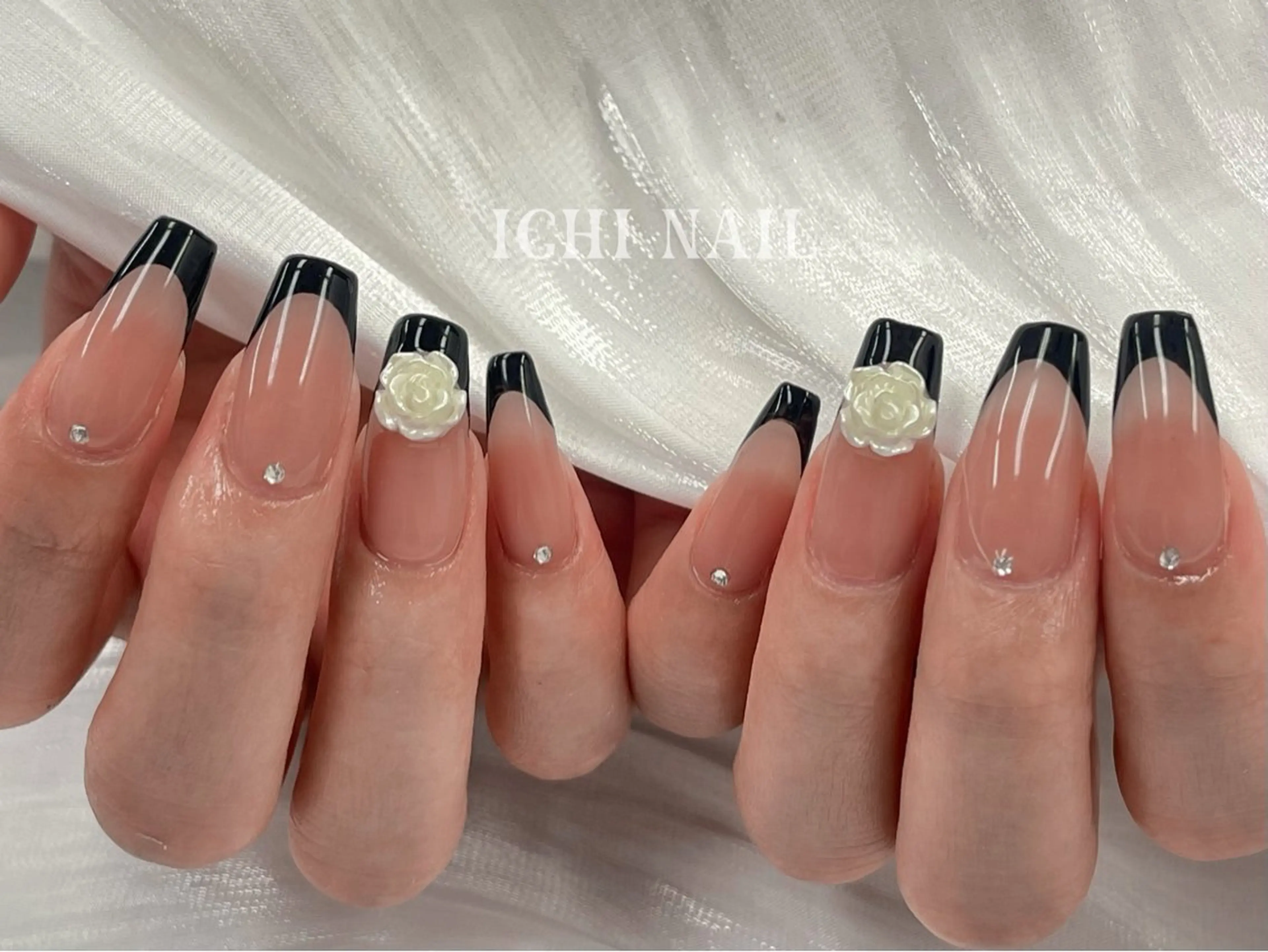 ネイル ハンドネイル 🧚🏻‍♀️ NOHA🎀のネイルデザイン