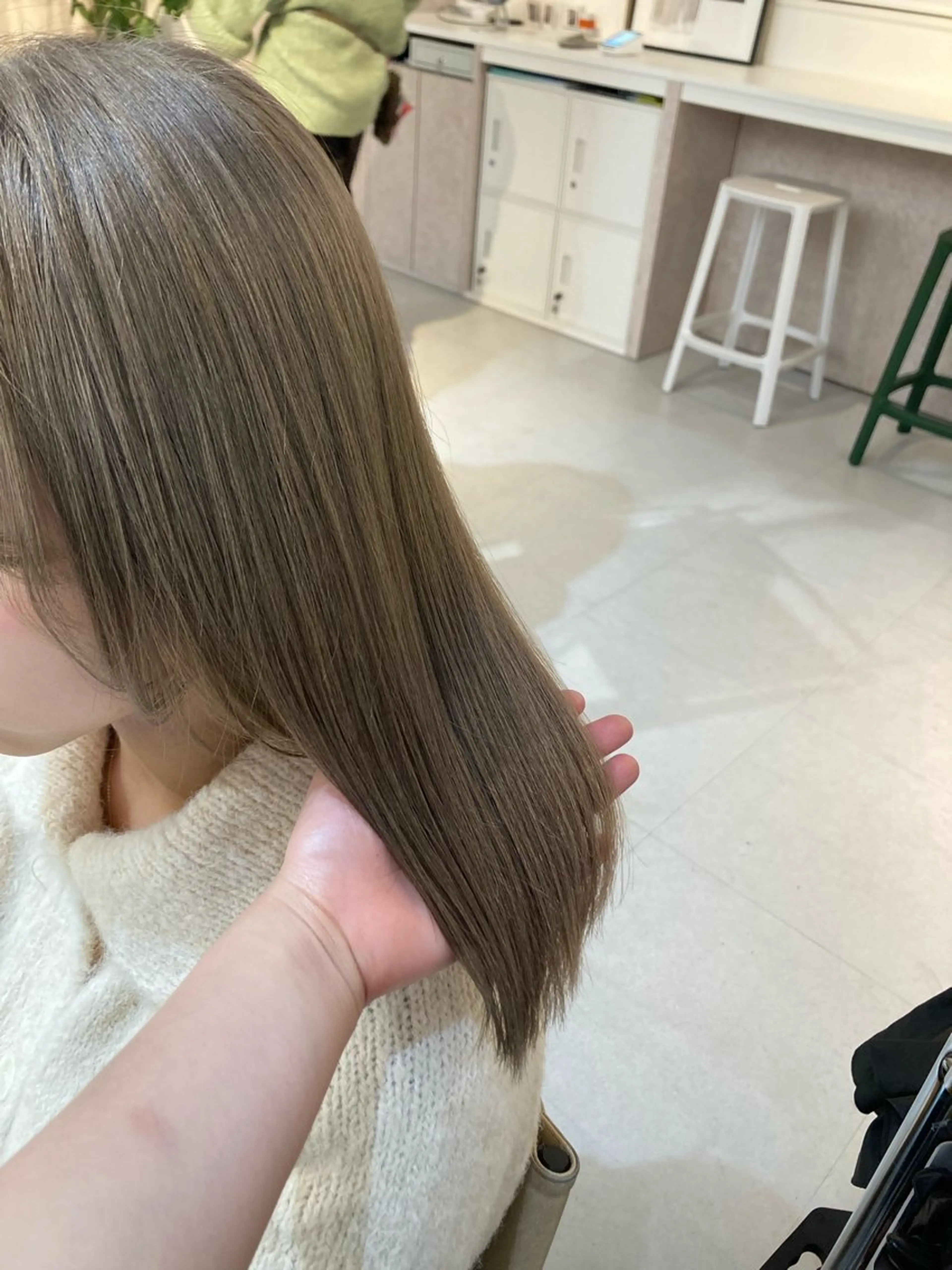 ミディアム ヘアカラー トリートメント ✨色持ちの良い艶 カラー✨蟹江真世のヘアスタイル
