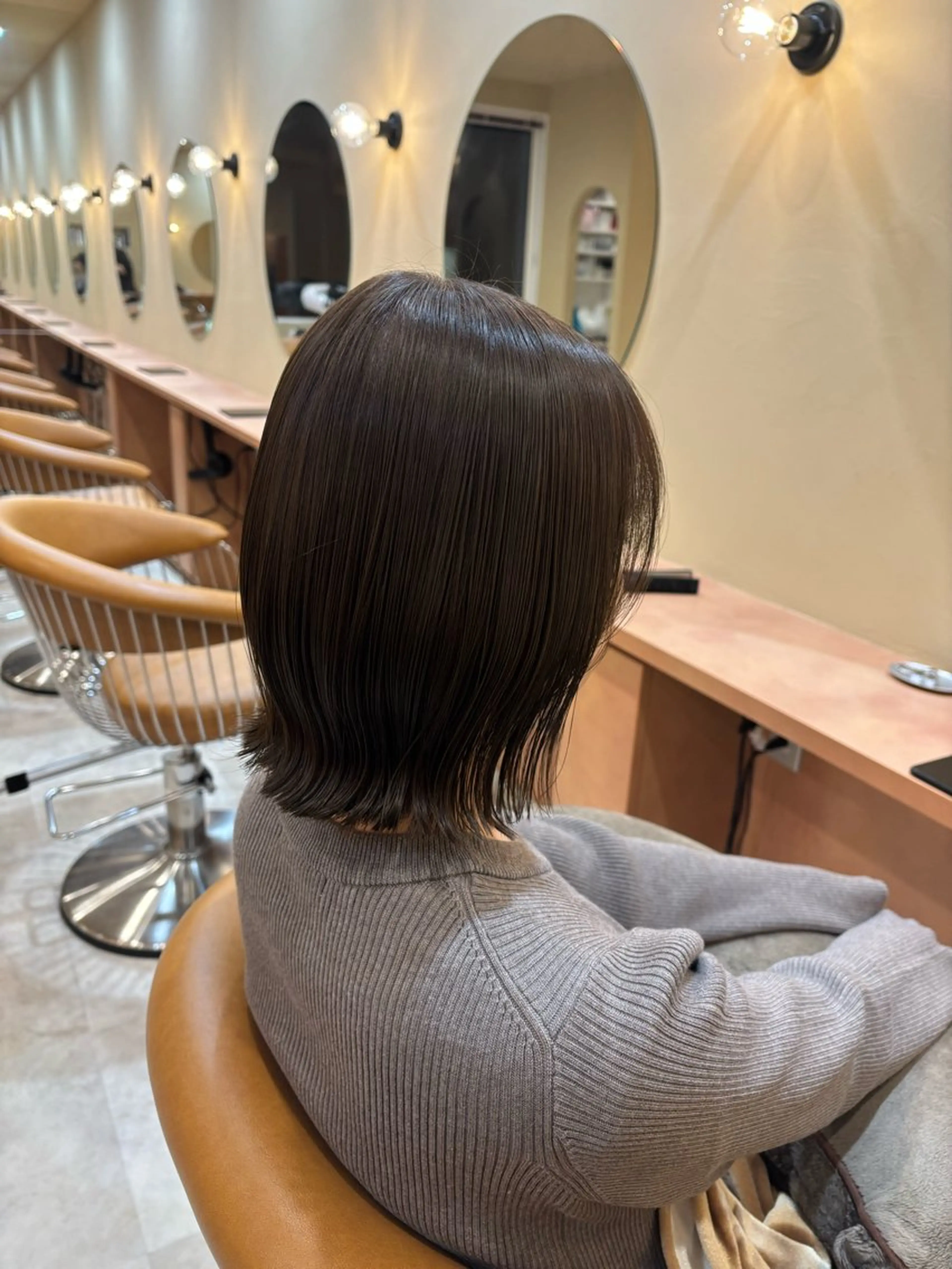 ショート ヘアカラー 金木 凜花のヘアスタイル